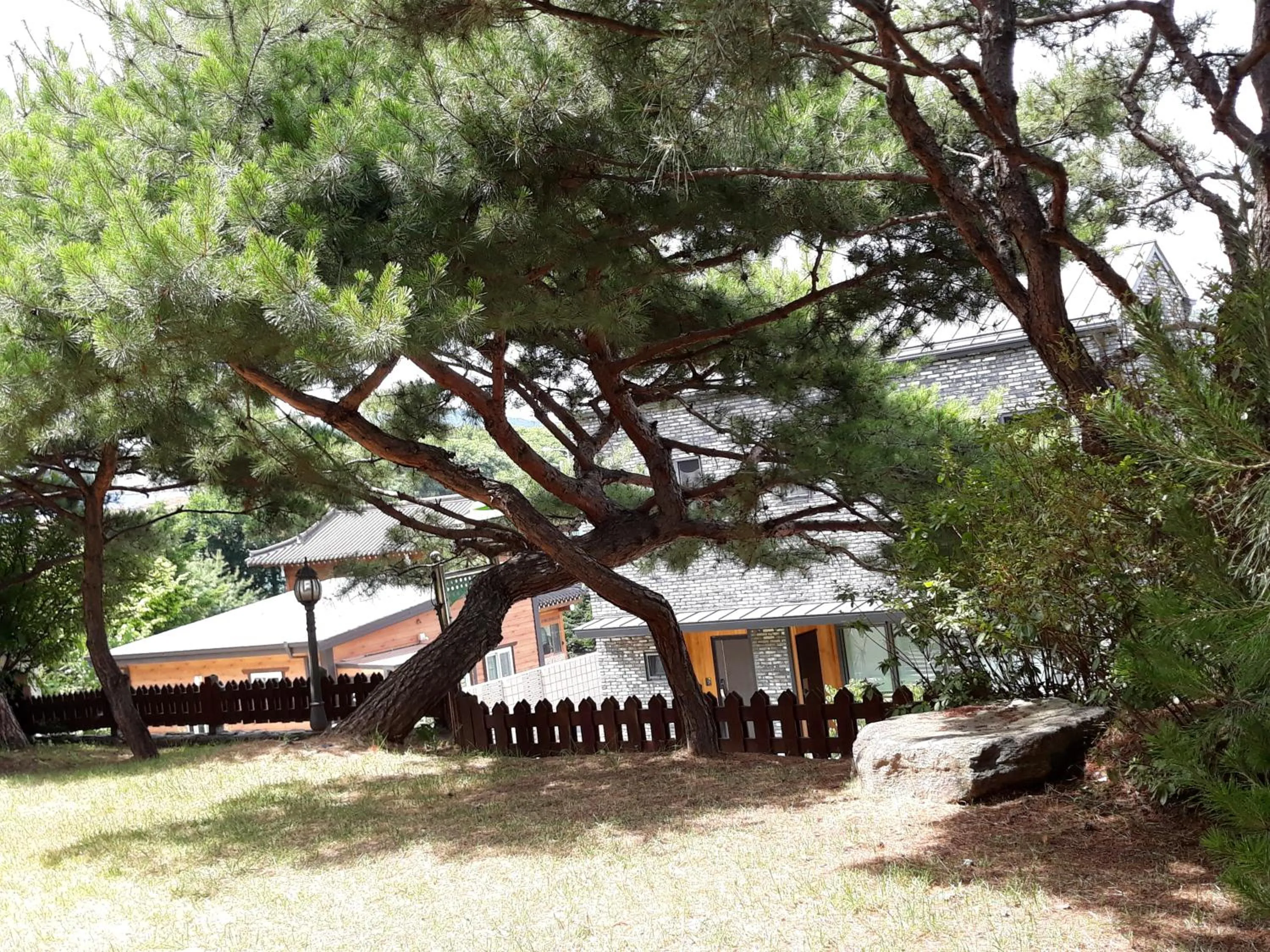 Garden in The Hyu Largo