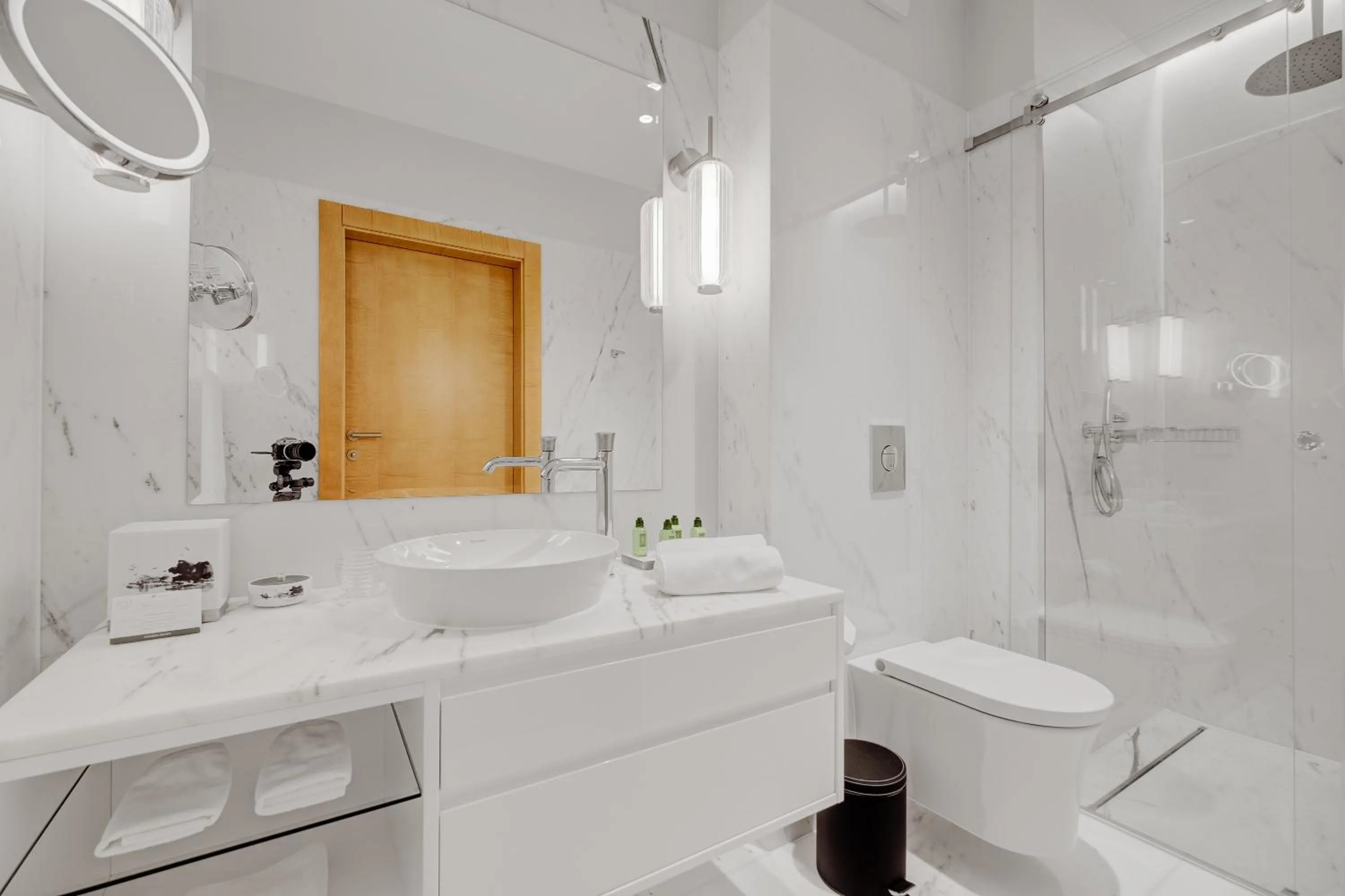 Shower in GrandHotel Tiffi