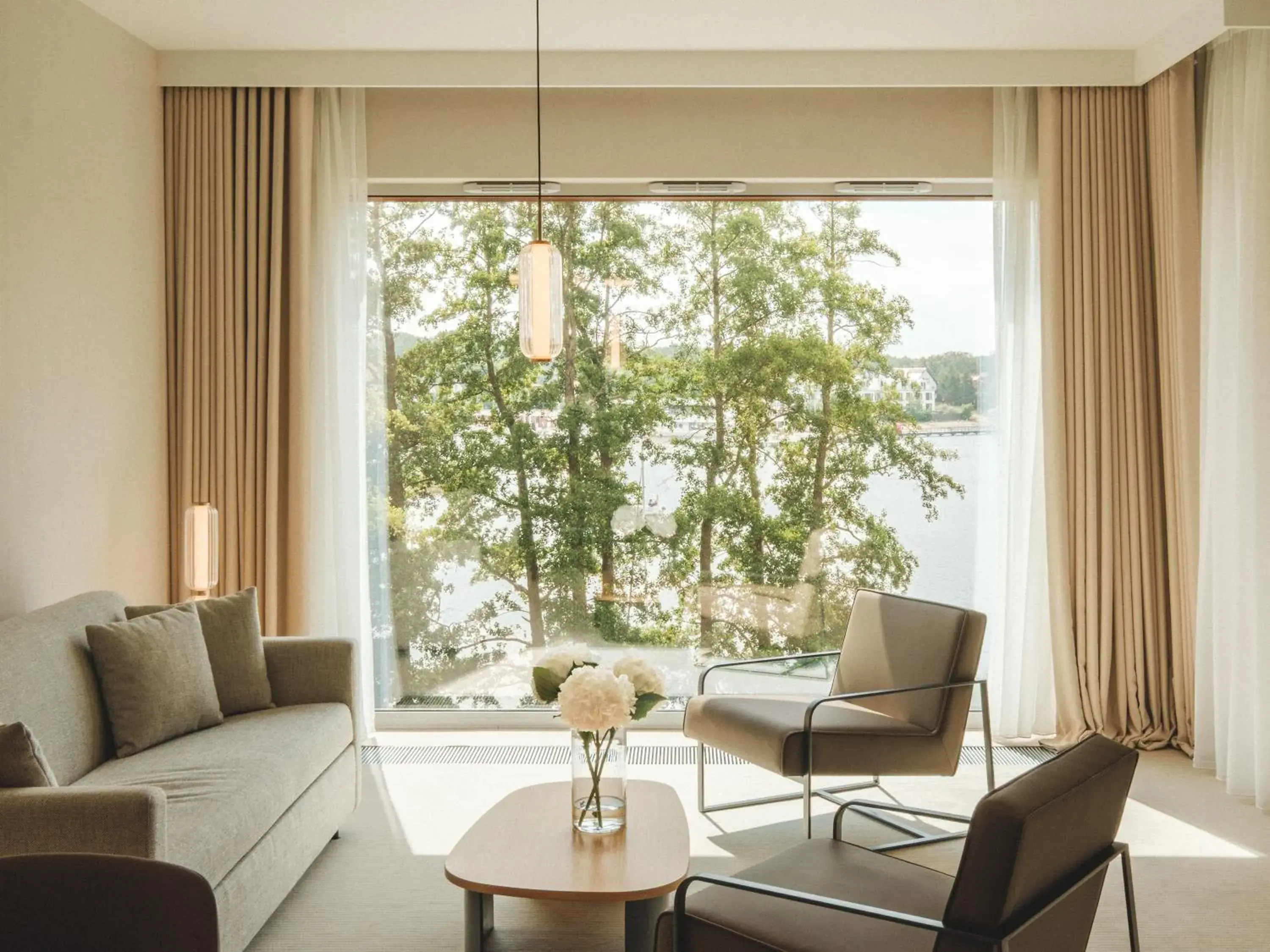 One-Bedroom Apartment with Lake View - single occupancy - Annex in GrandHotel Tiffi One-Bedroom Apartment with Lake View - single occupancy - Annex in GrandHotel Tiffi