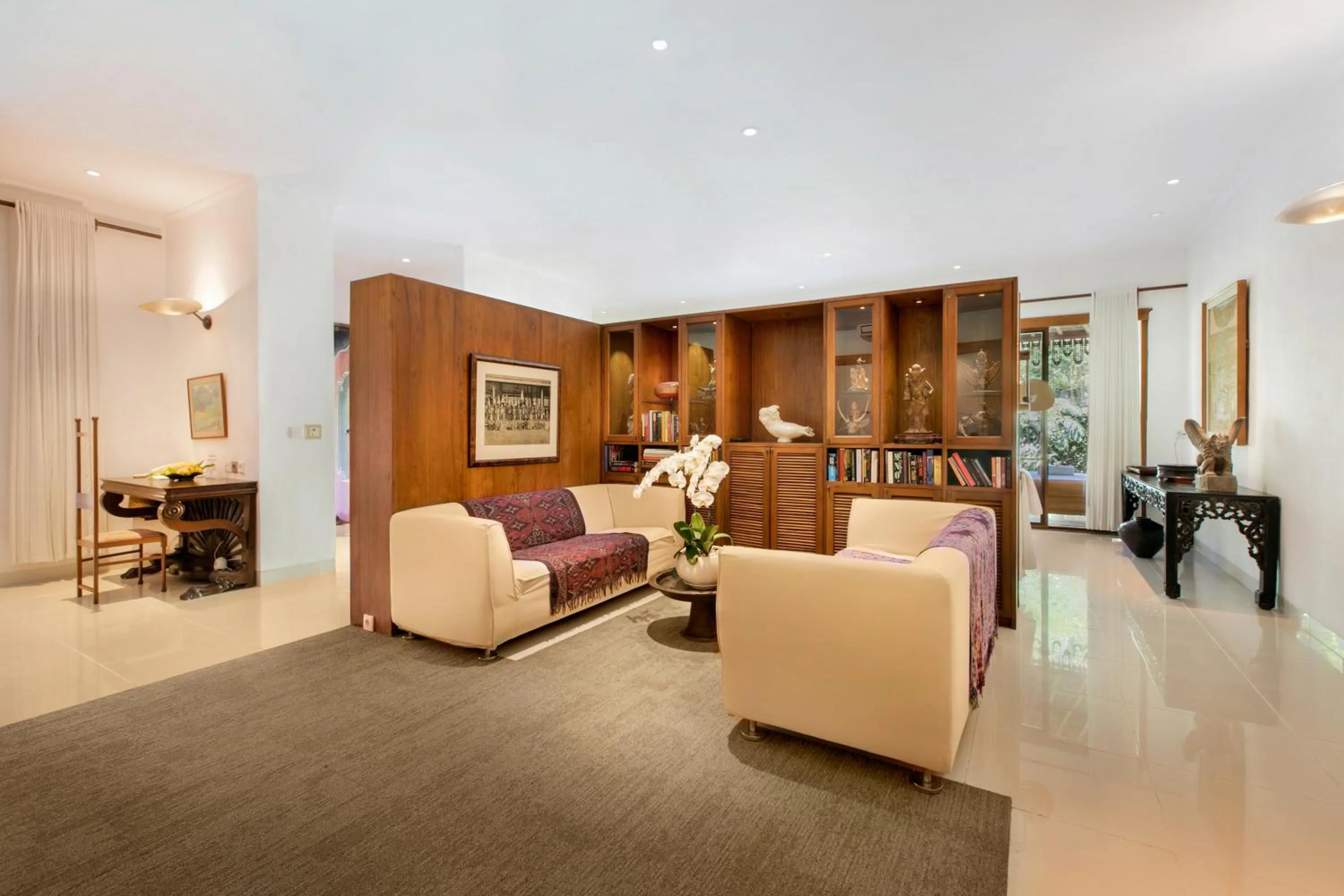 Photo of the whole room in Villa Wantilan Putih