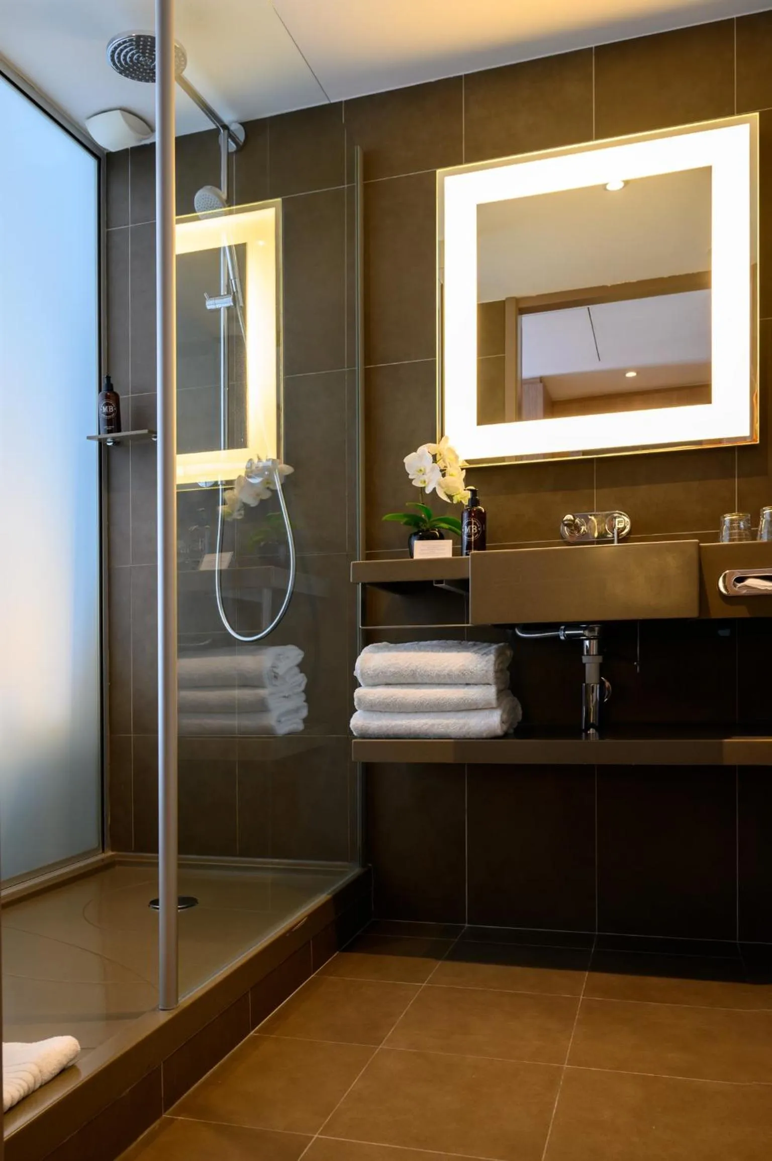 Bathroom in Novotel Paris Les Halles