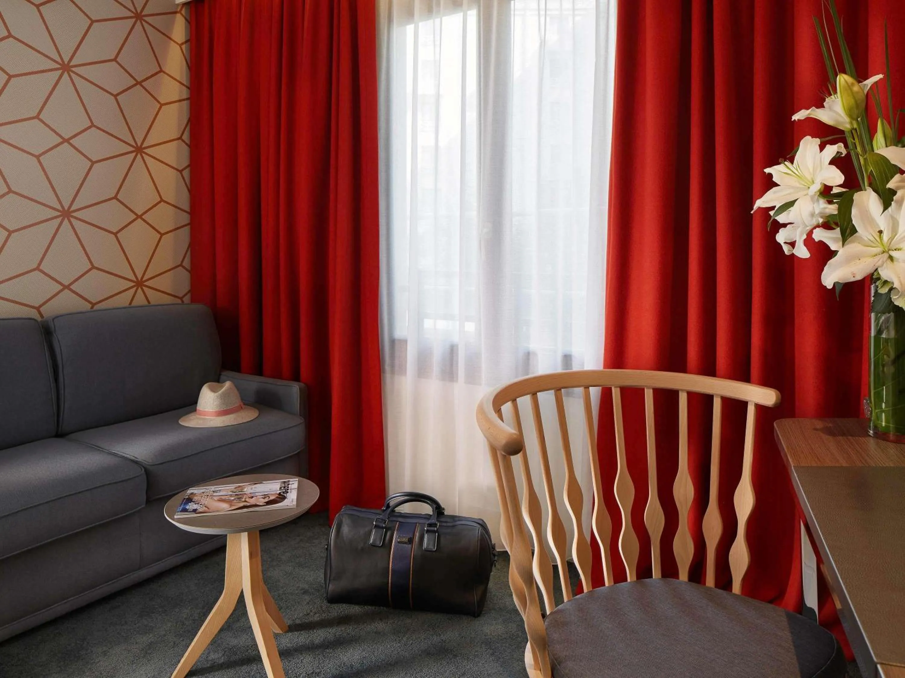 Bedroom in Novotel Paris Les Halles