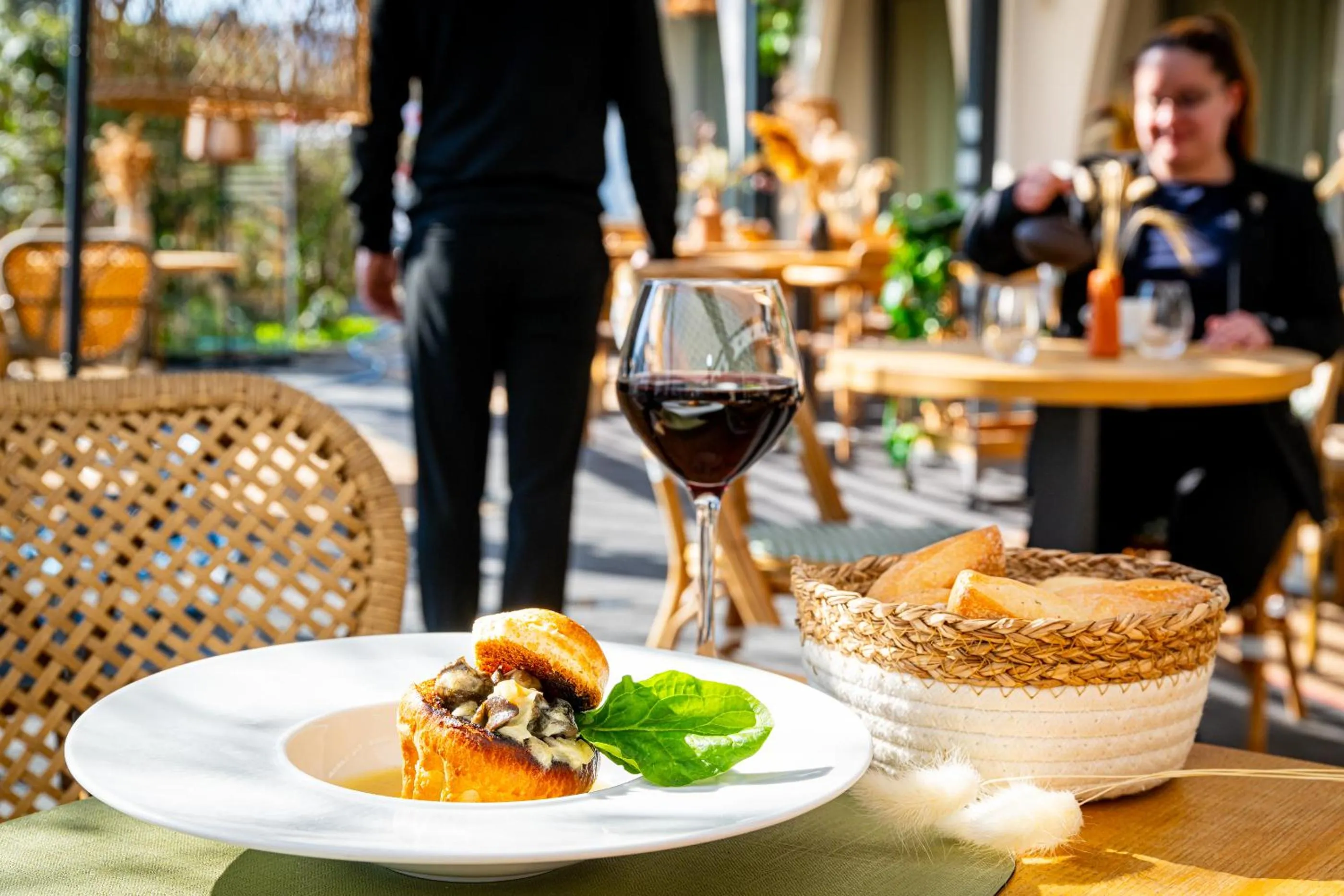 Restaurant/places to eat in Mercure Beaune Centre