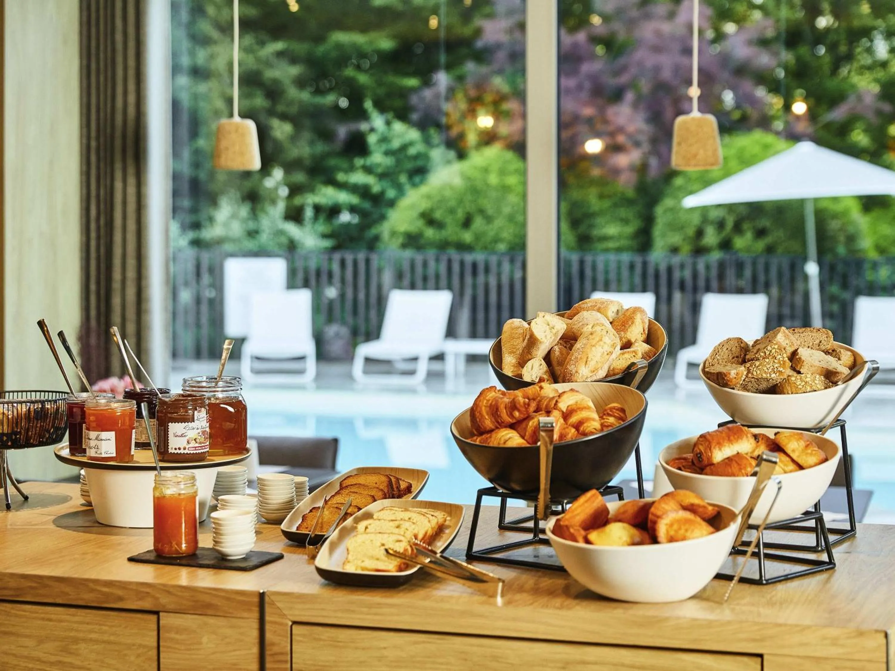 Breakfast in Mercure Beaune Centre