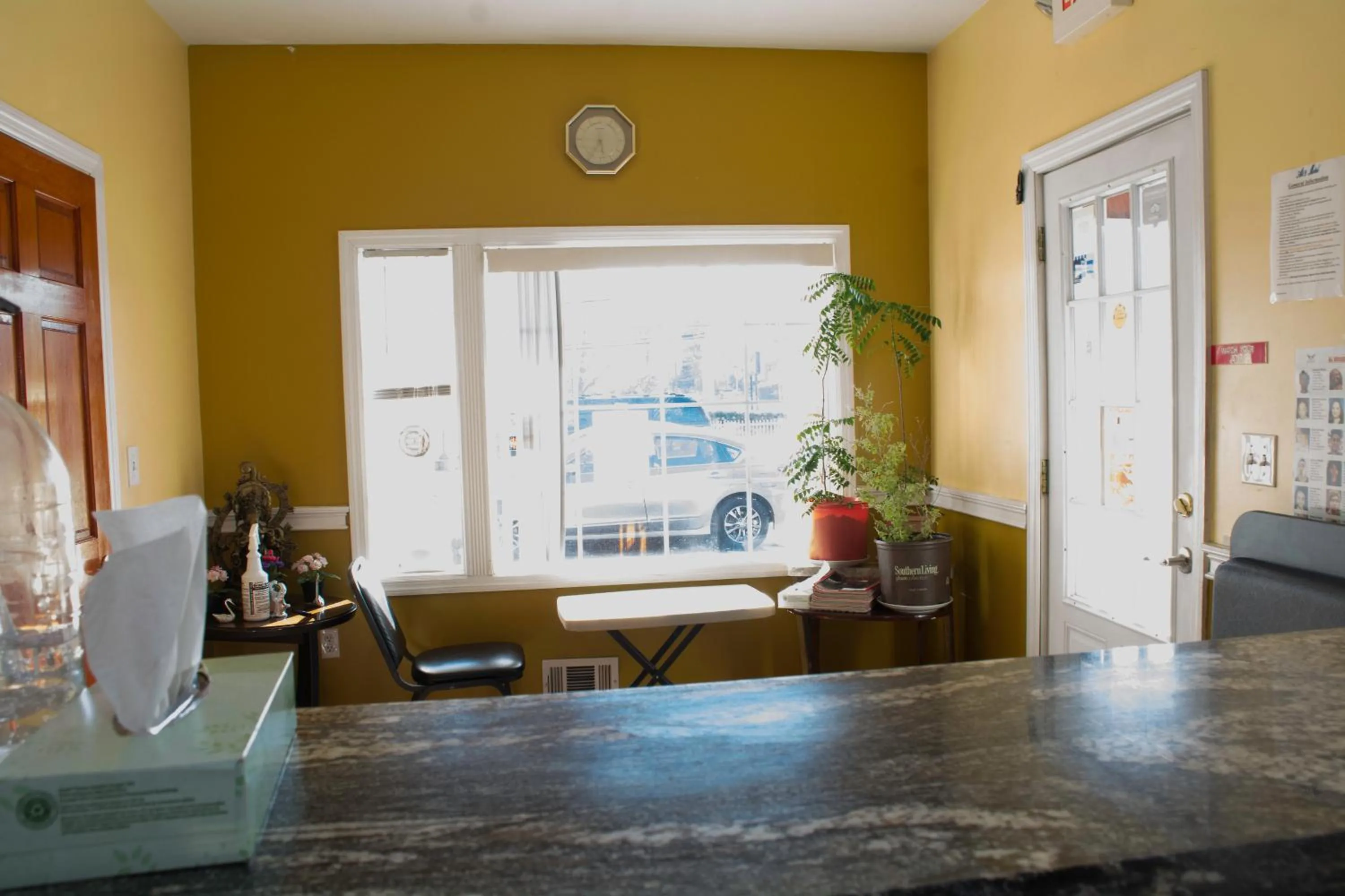 Lobby or reception in At 9 Motel