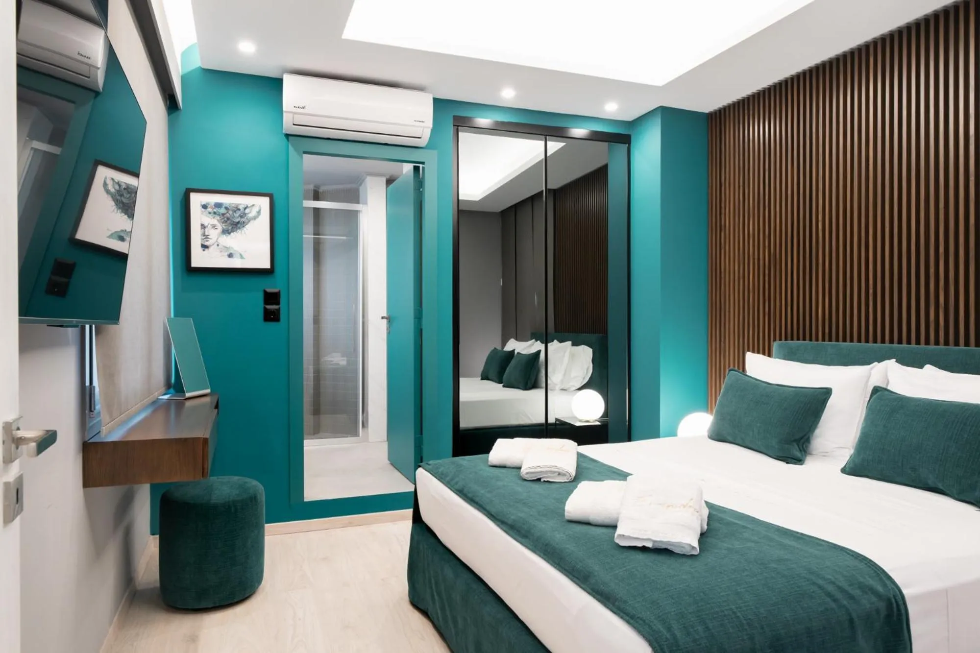 Bedroom, Bed in Evripidou Suites