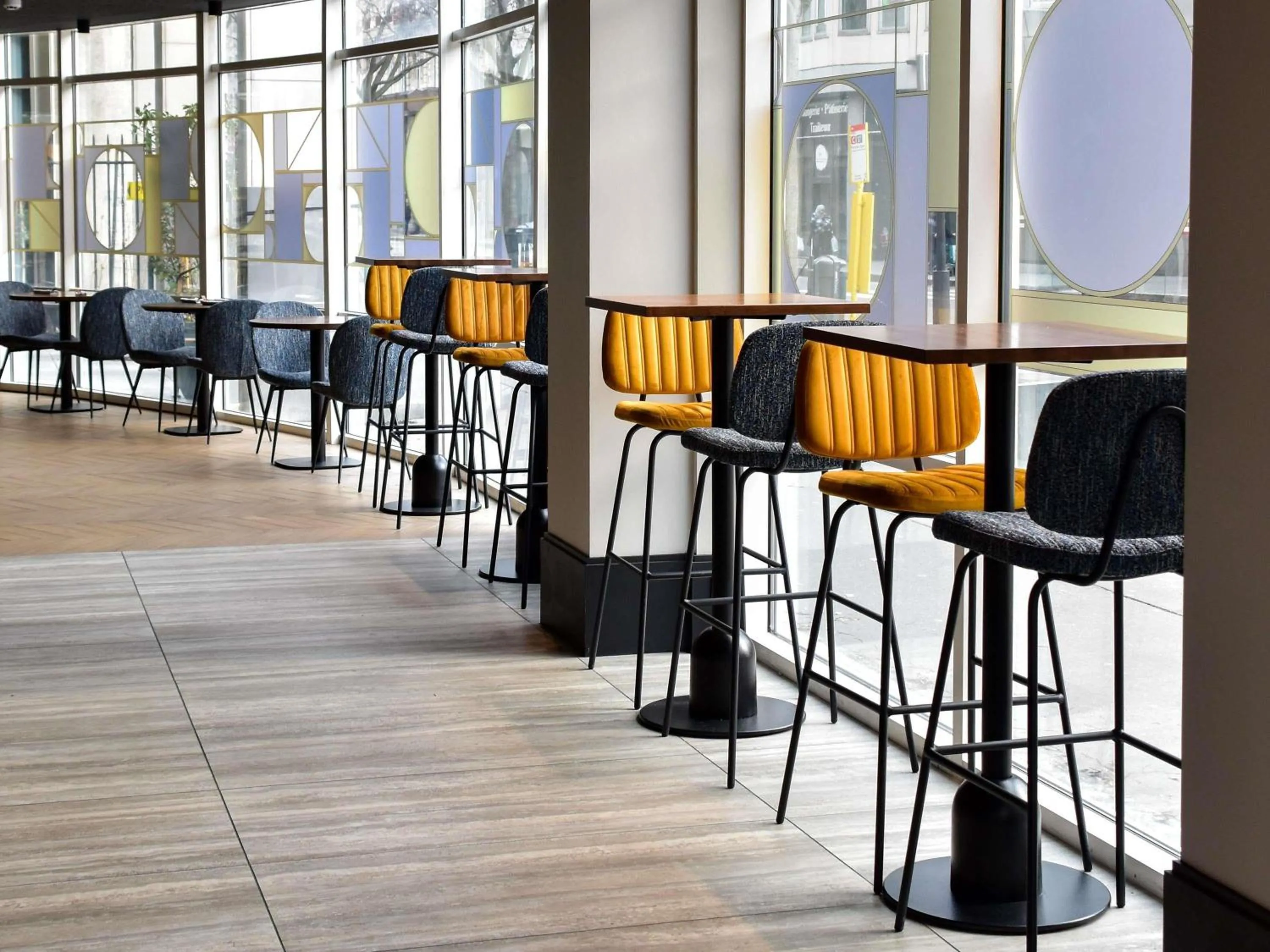 Lounge or bar in Hôtel Mercure Lyon Centre Charpennes Parc de la Tête d'Or