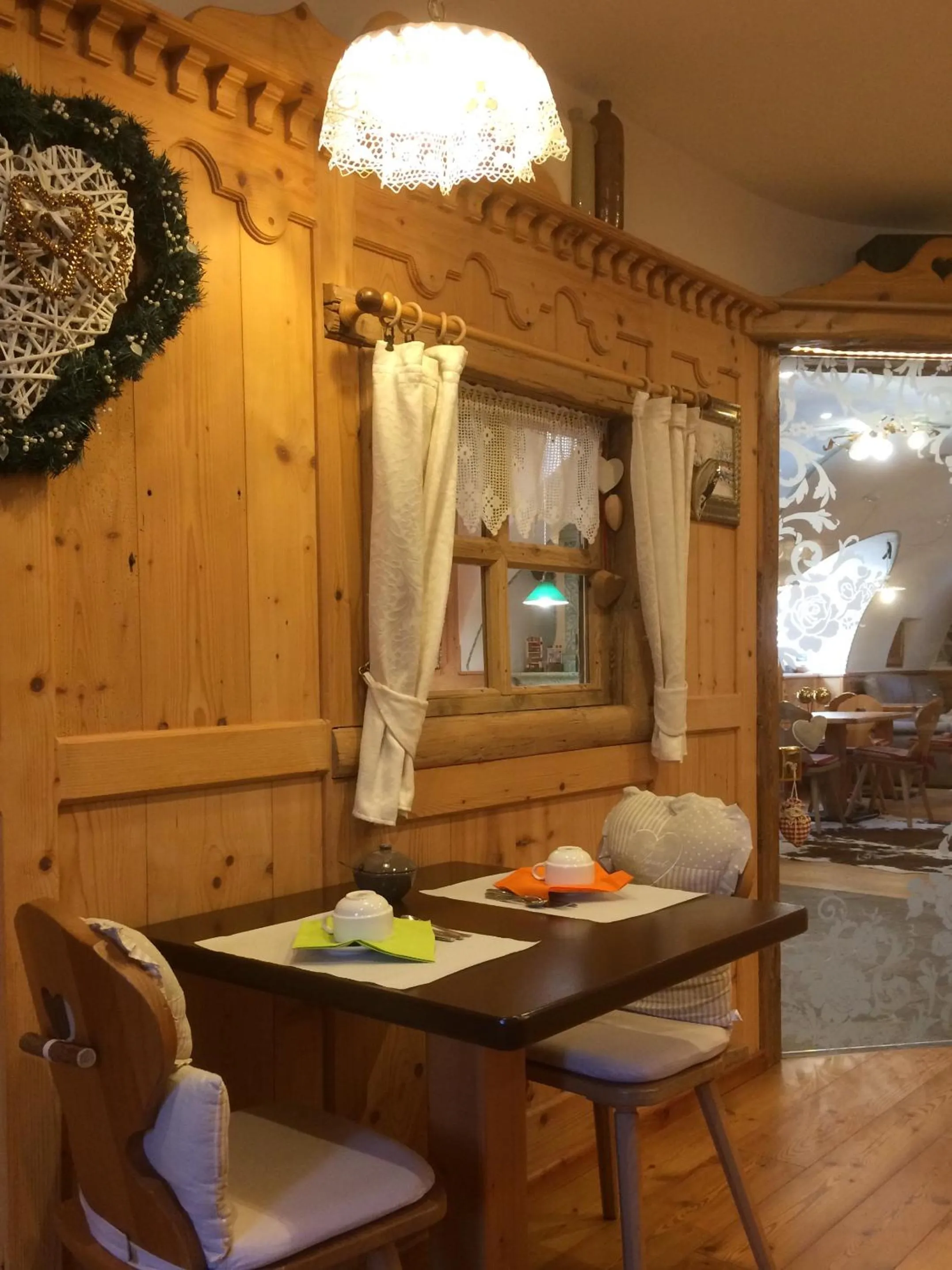 Breakfast in Hotel Garnì Salvanel