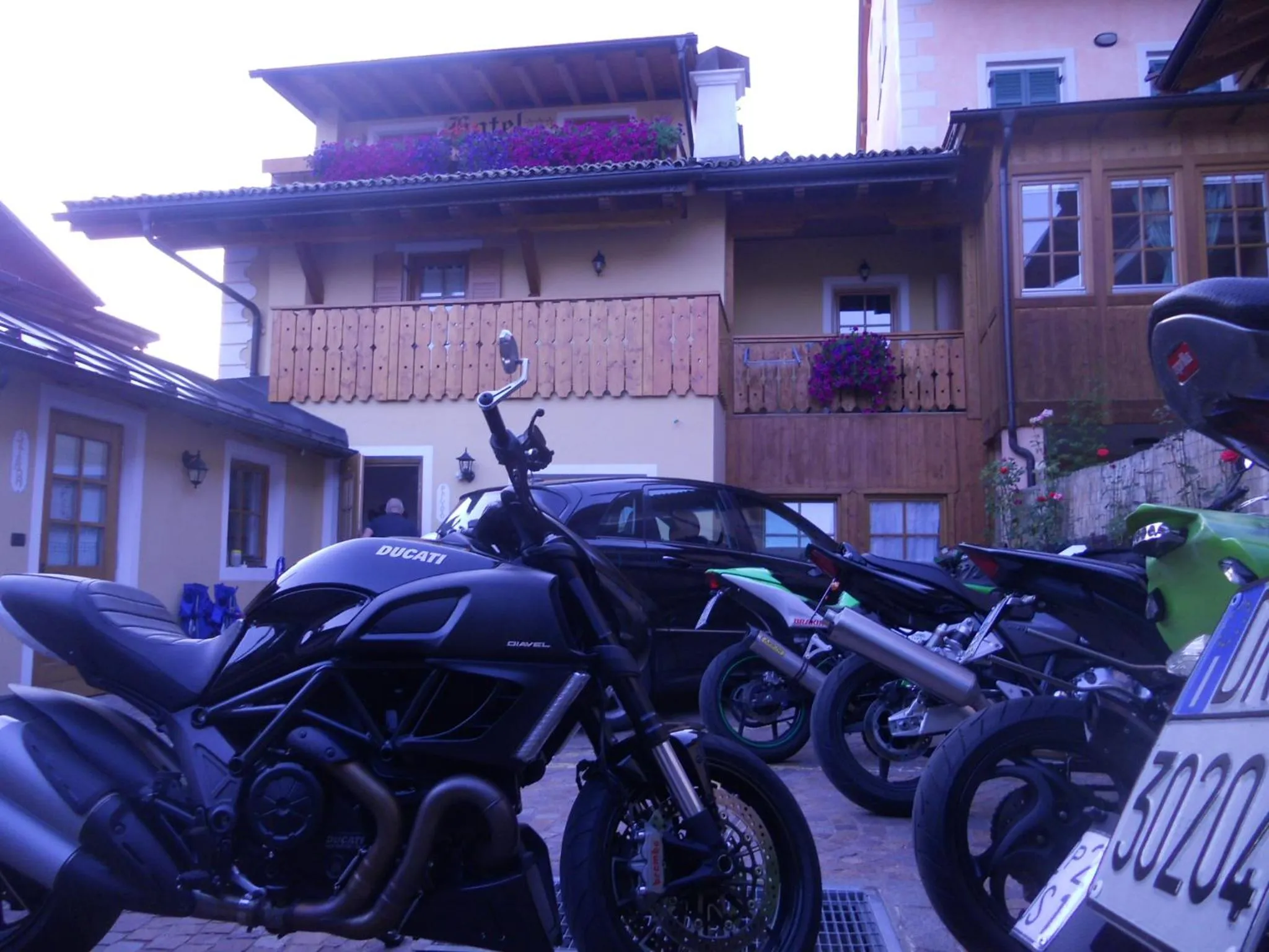 Hotel Garnì Salvanel