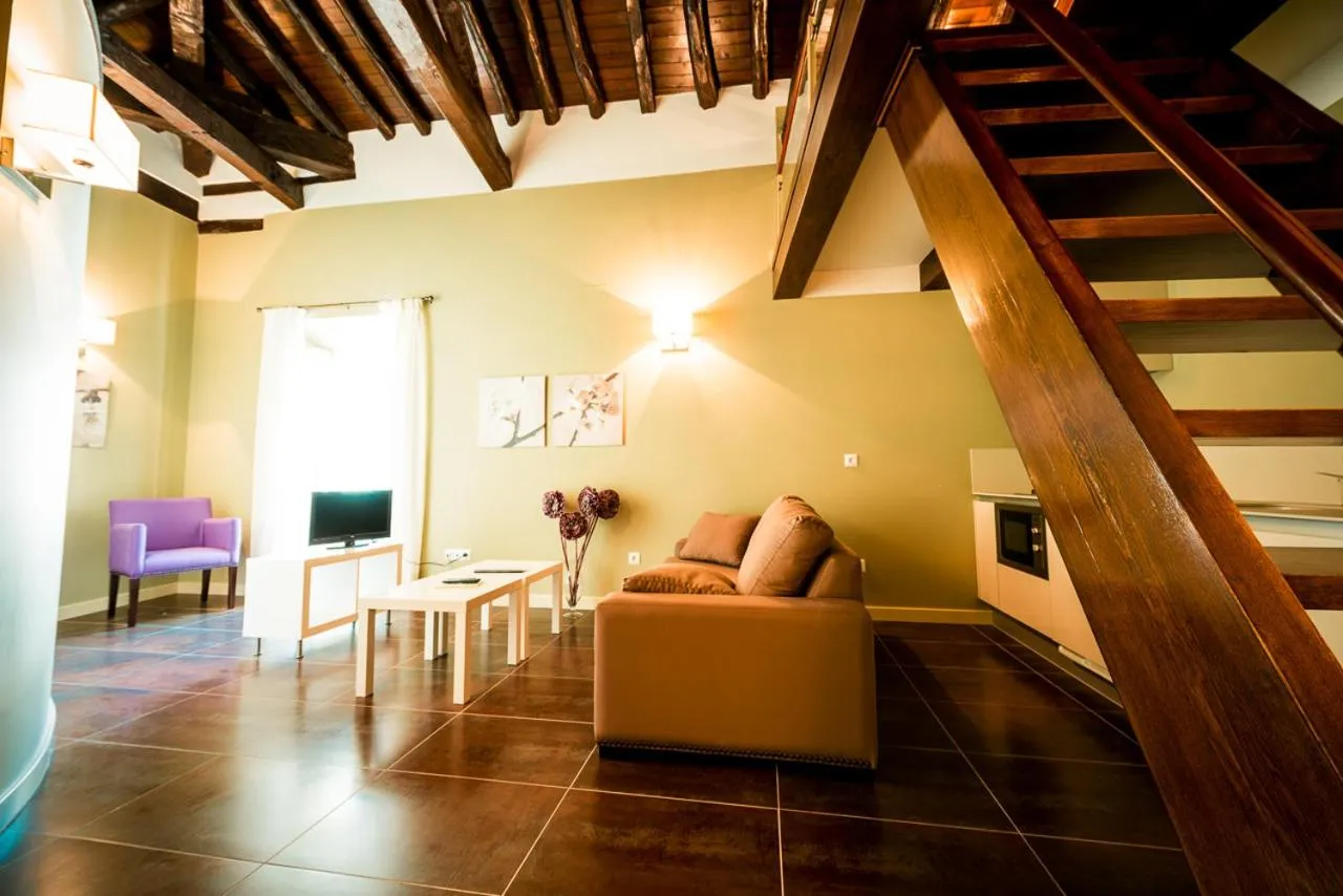 Photo of the whole room in Hacienda la Coracera