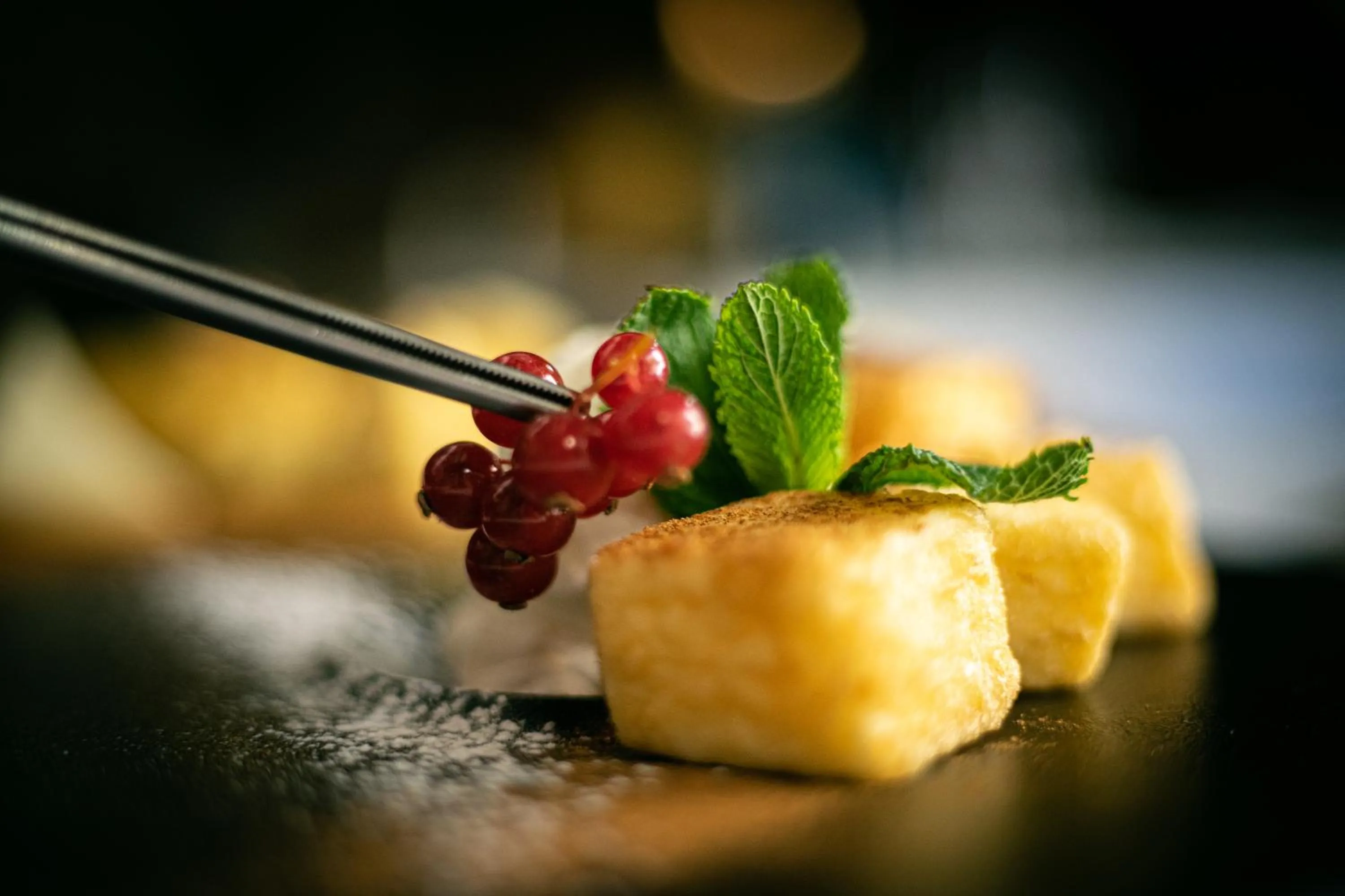 Restaurant/places to eat in Hacienda la Coracera