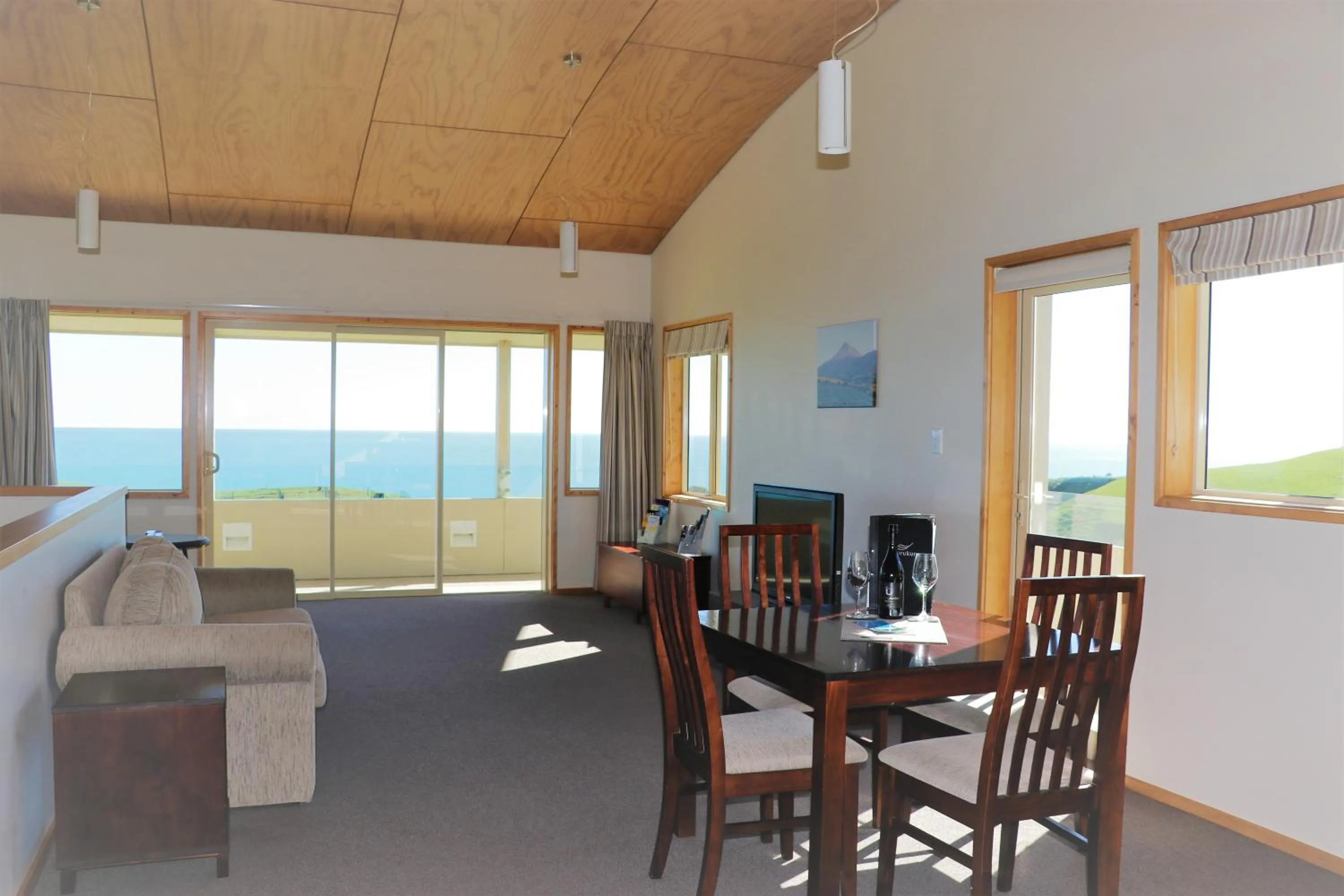 TV and multimedia in Chalets at Okurukuru