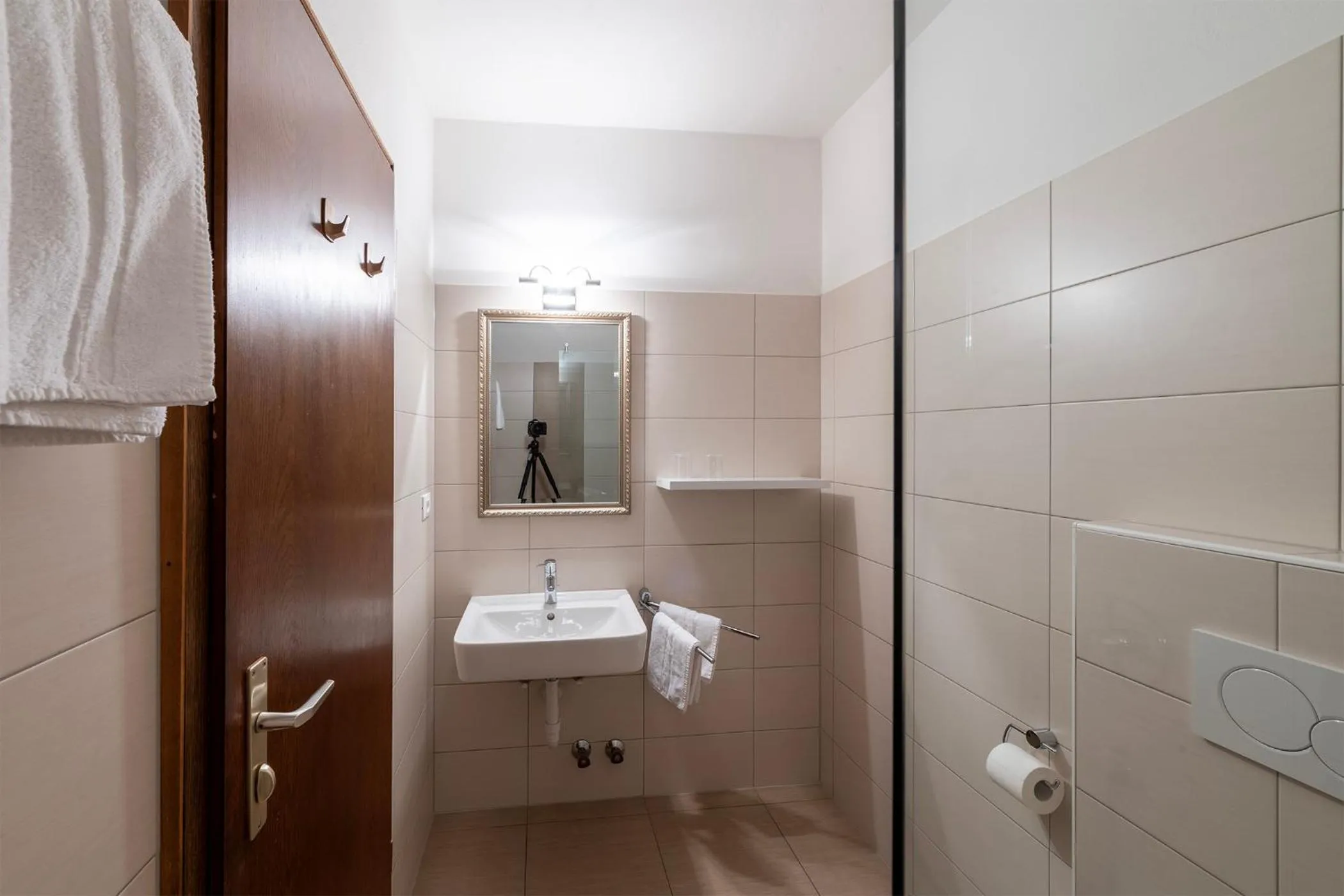 Shower in Andreas Hofer