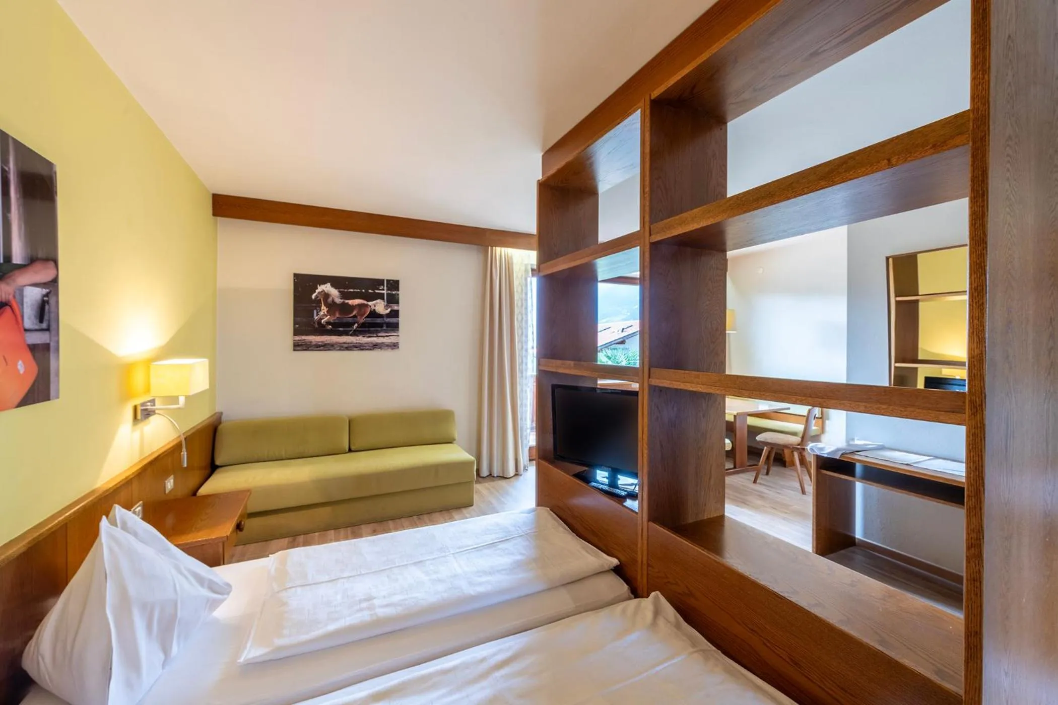 Photo of the whole room, Bed in Andreas Hofer