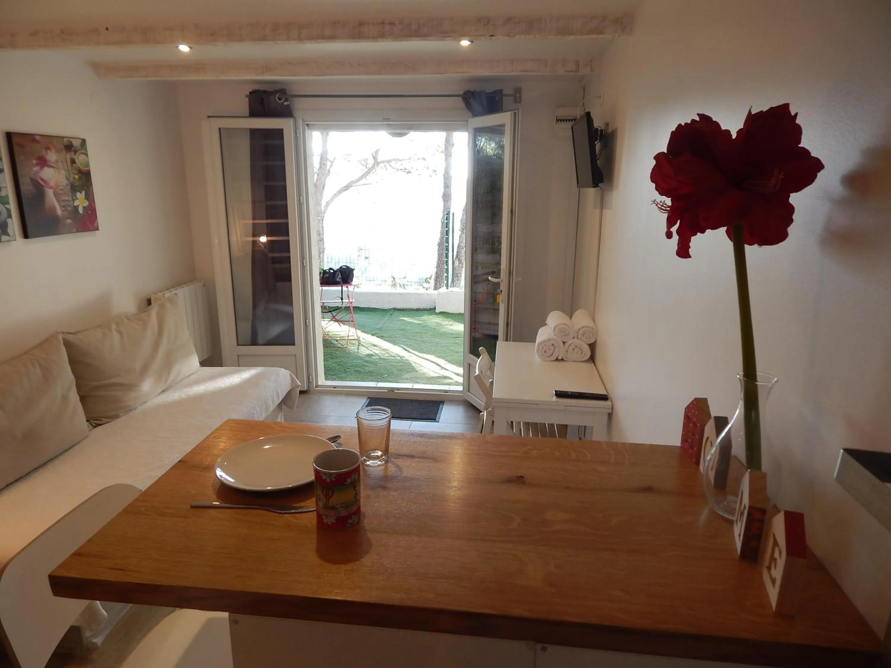 Dining area in Le Mas des Roches à Velaux