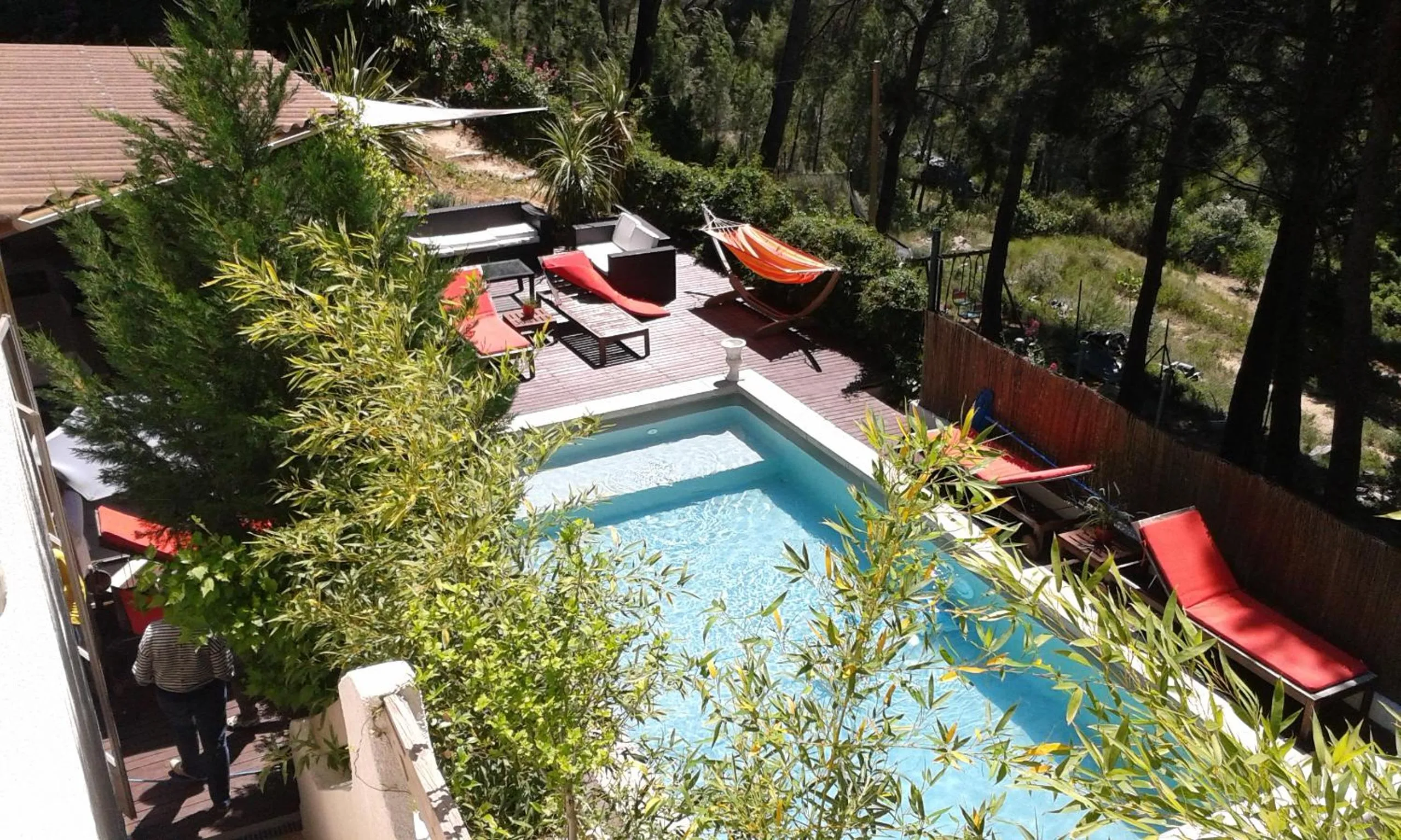 Pool view in Le Mas des Roches à Velaux