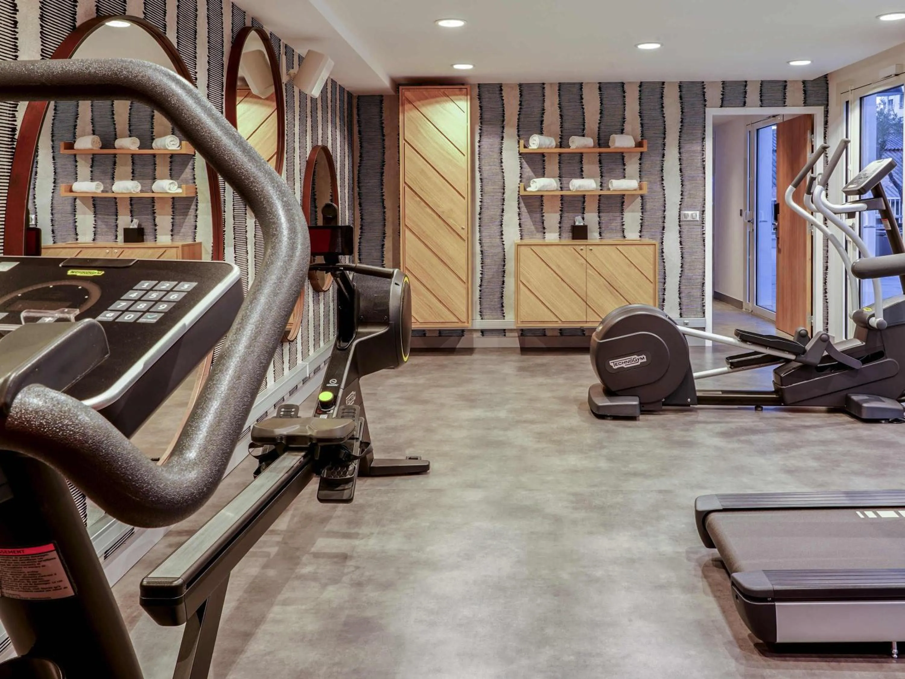 Fitness centre/facilities in Mercure Marseille Centre Prado Vélodrome