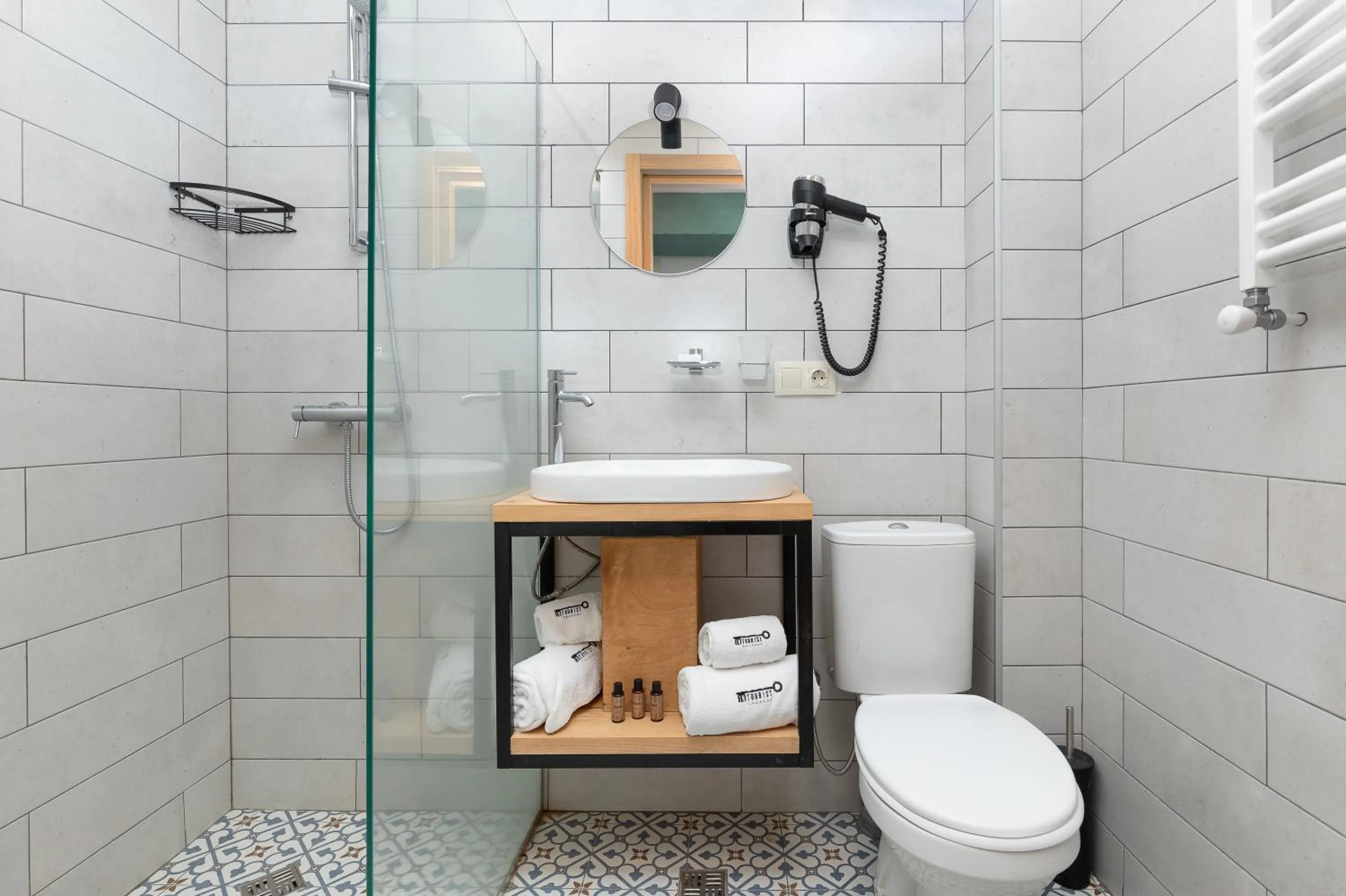 Shower in Intourist Kazbegi