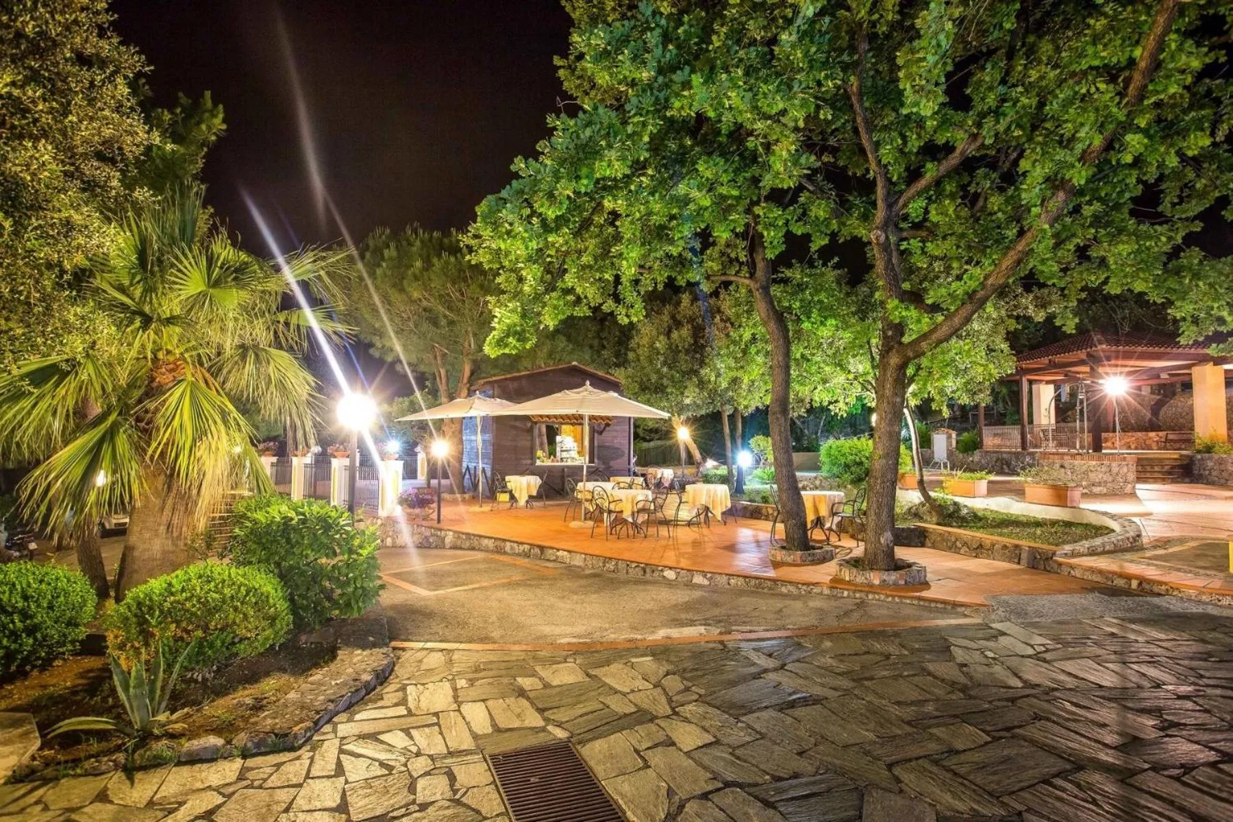 Restaurant/places to eat in Hotel Club San Diego