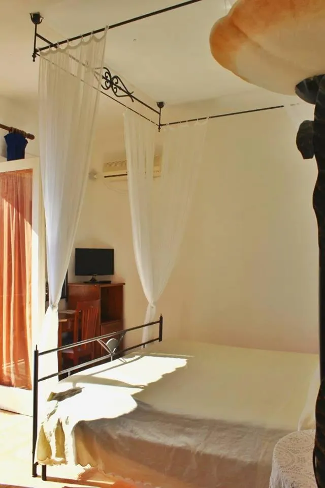 Communal lounge/ TV room in Hotel Club San Diego