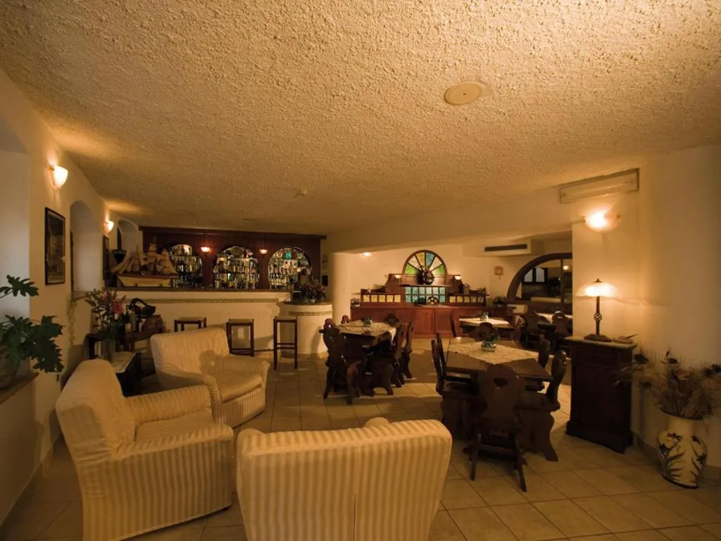 Restaurant/places to eat in Hotel Club San Diego