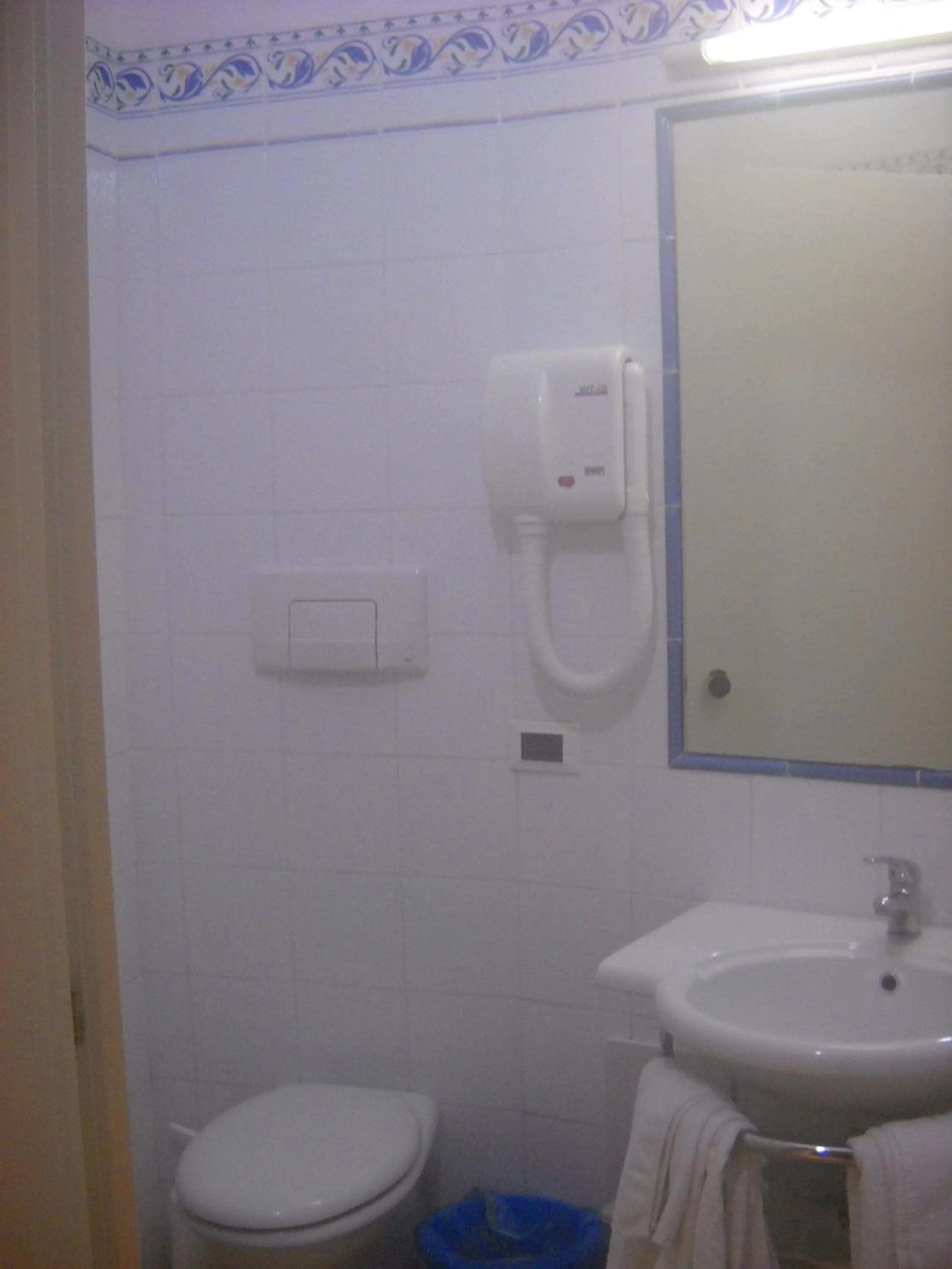 Bathroom in Hotel Club San Diego