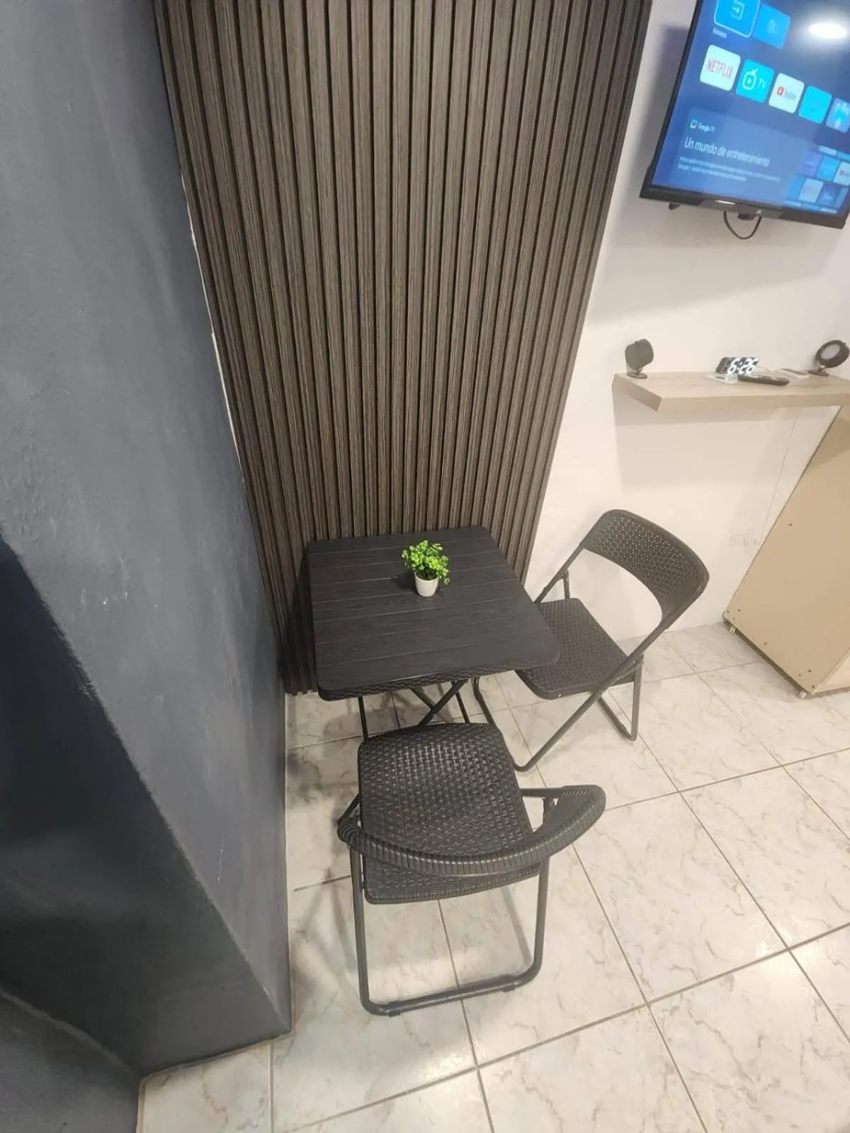 TV and multimedia in A1 Apartments Aruba