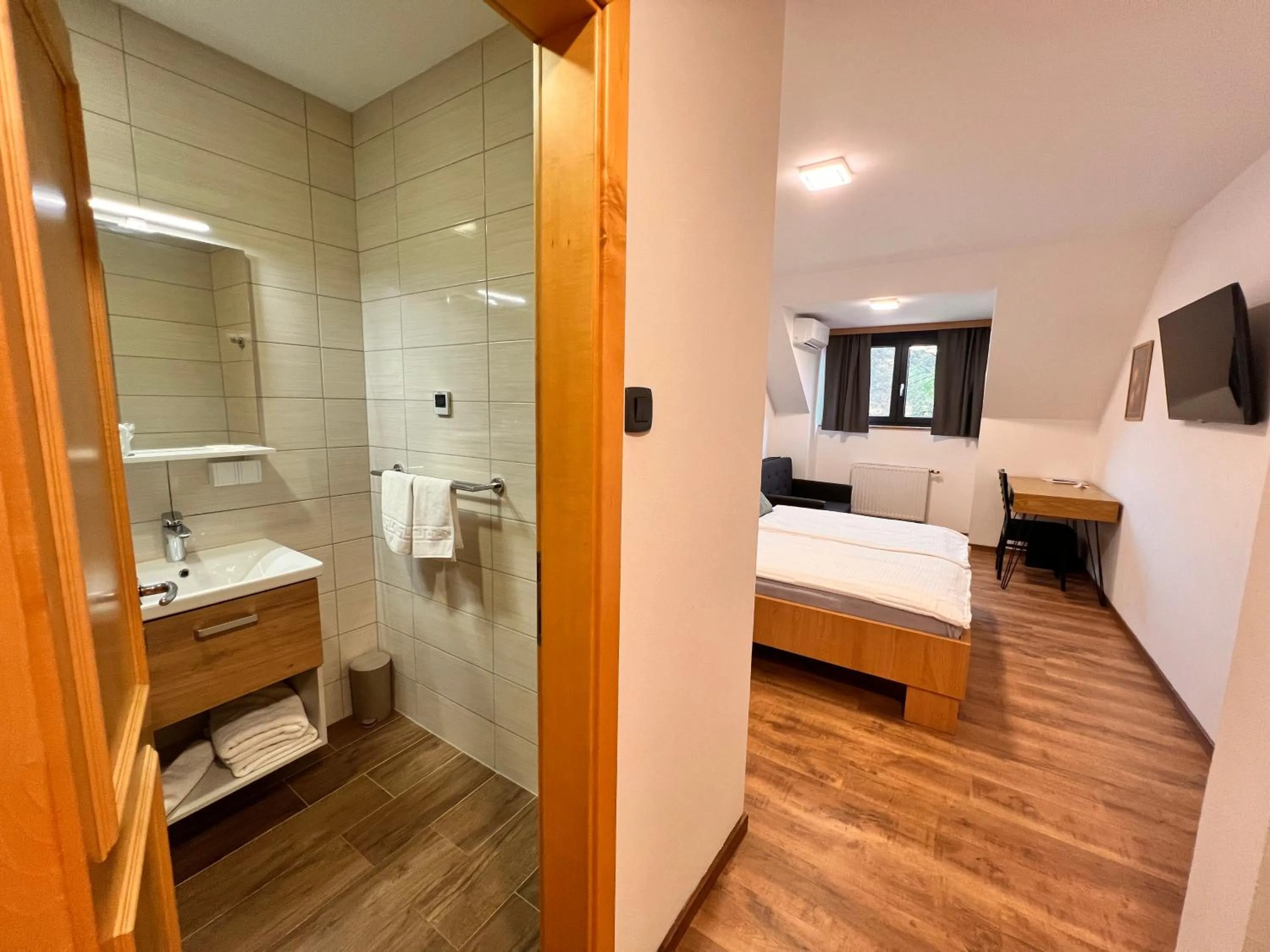 Property building in Kozjanski dvor