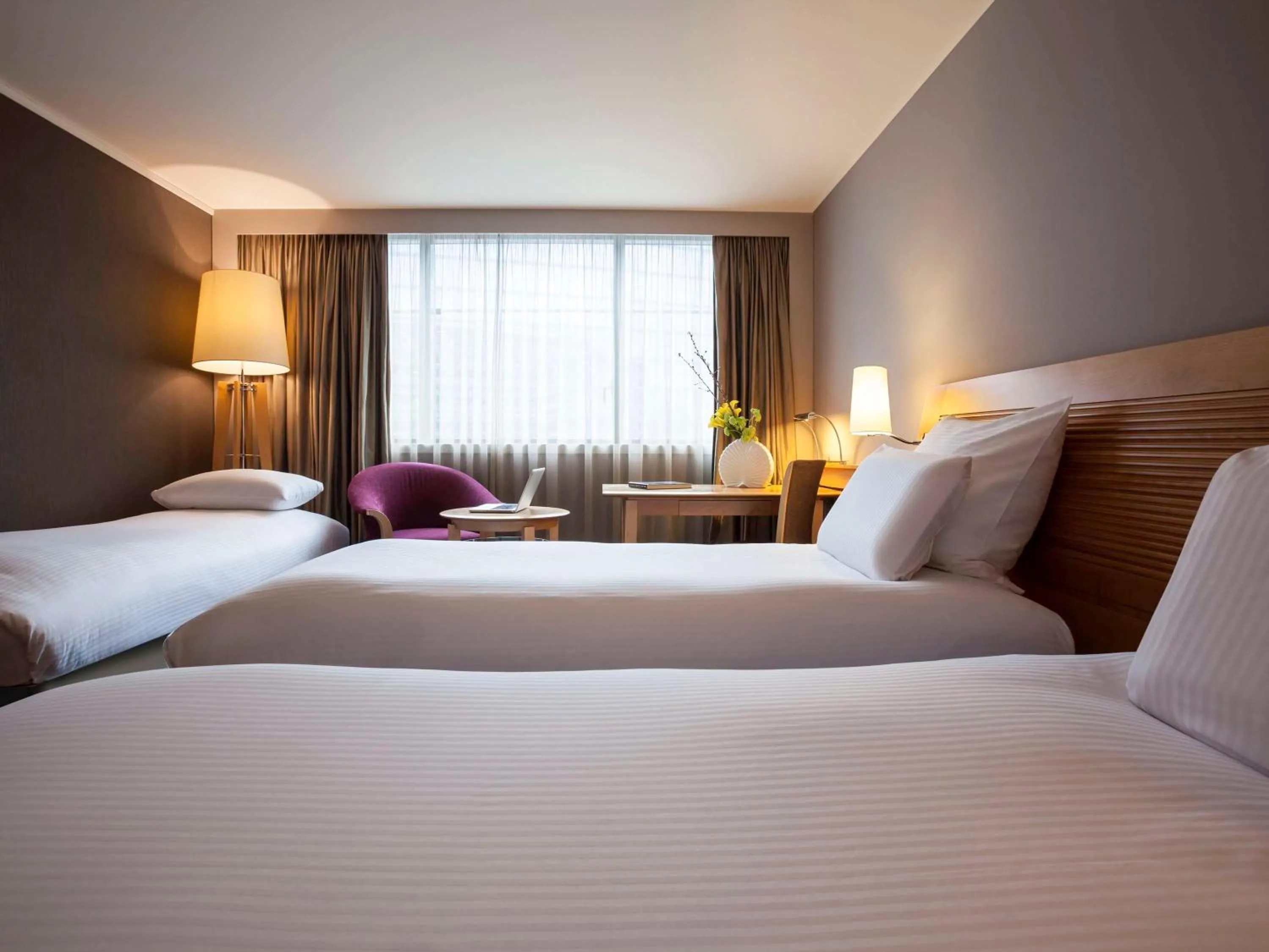 Bedroom, Bed in Pullman Paris Centre - Bercy