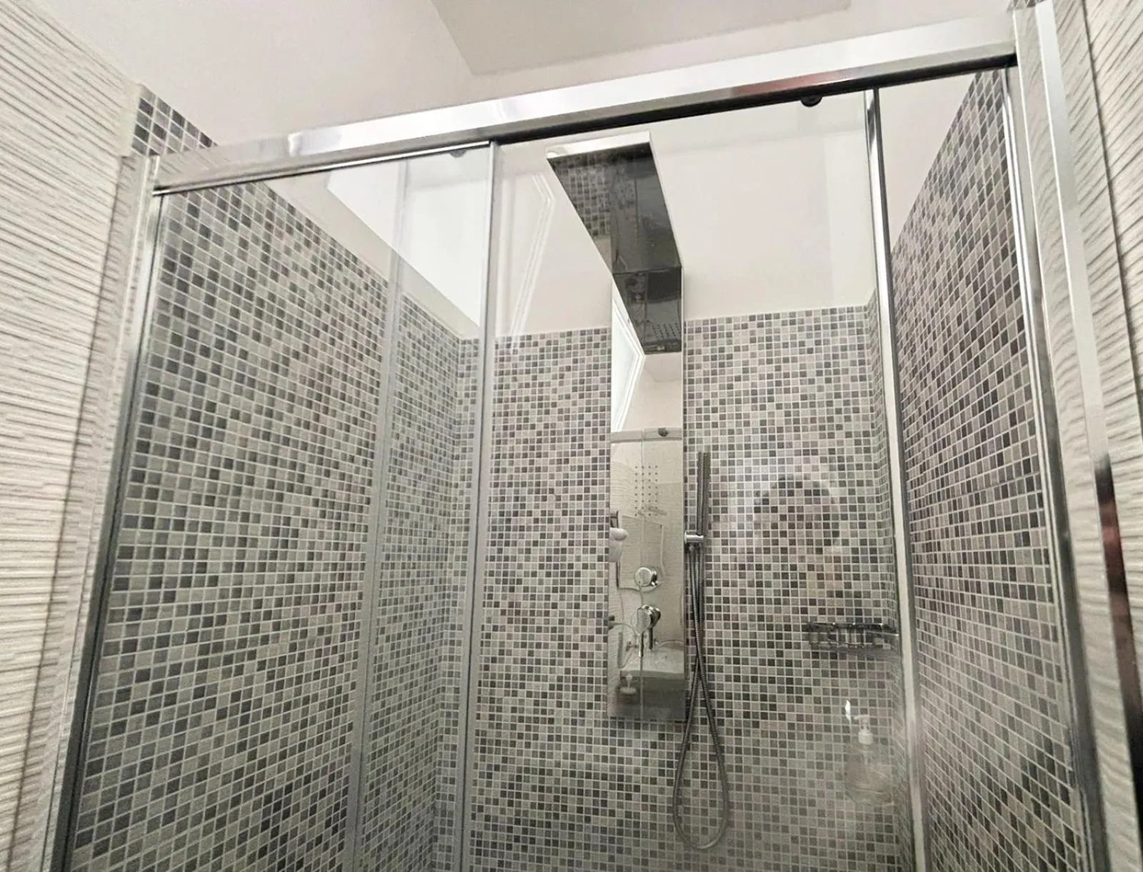 Borgo Pio Suites Inn