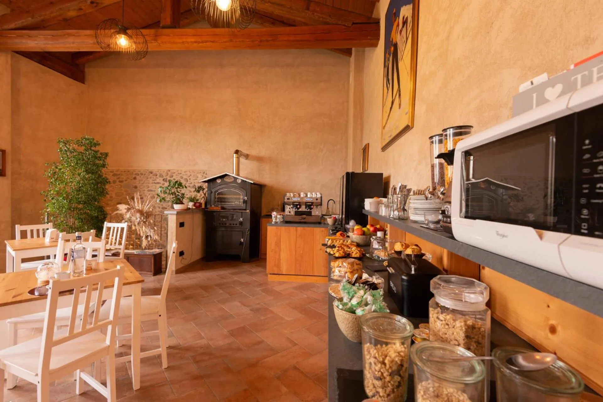 Breakfast in Amaranto Bed & Breakfast