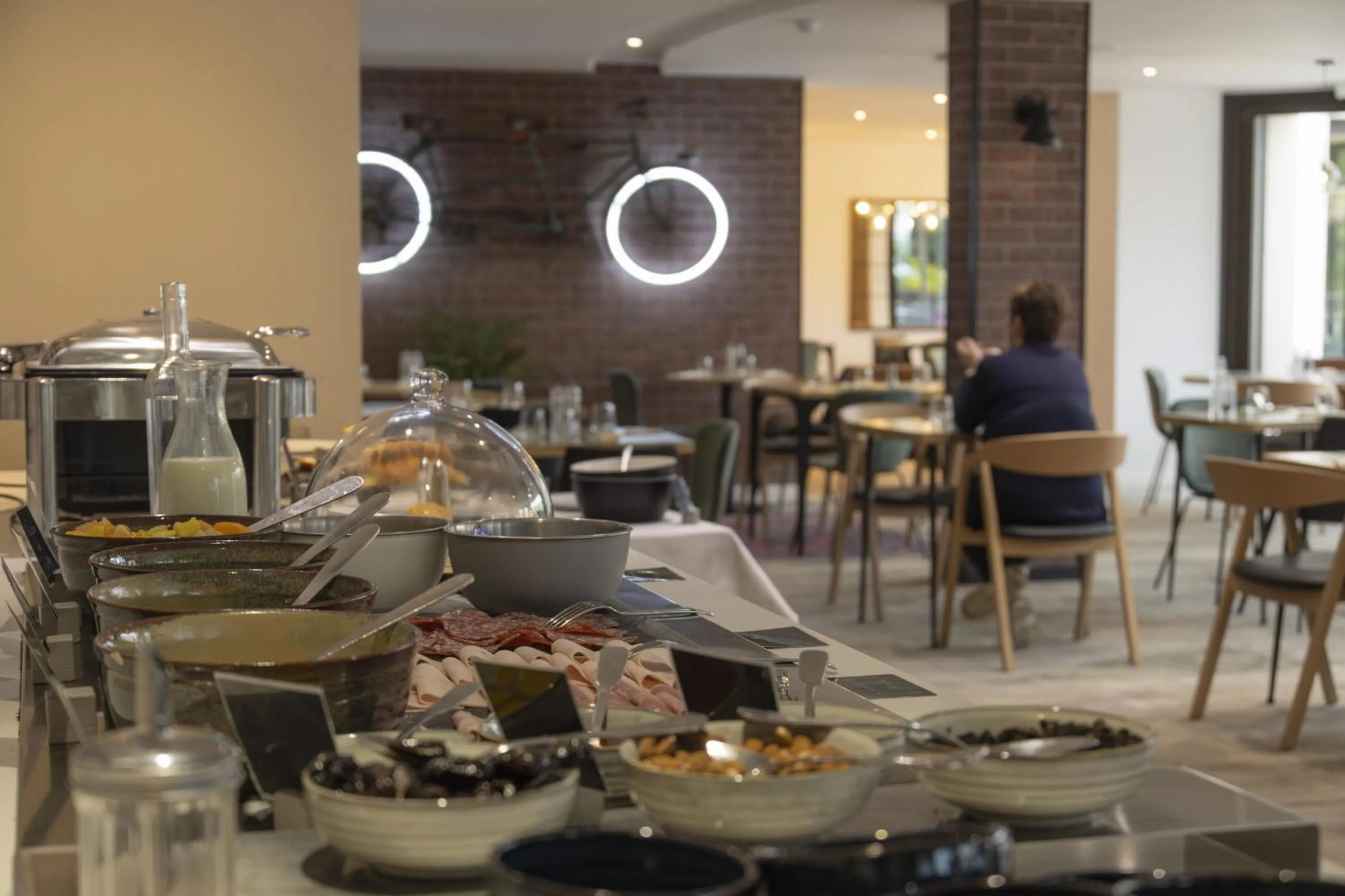 Restaurant/places to eat in Campanile Troyes Nord - Barberey