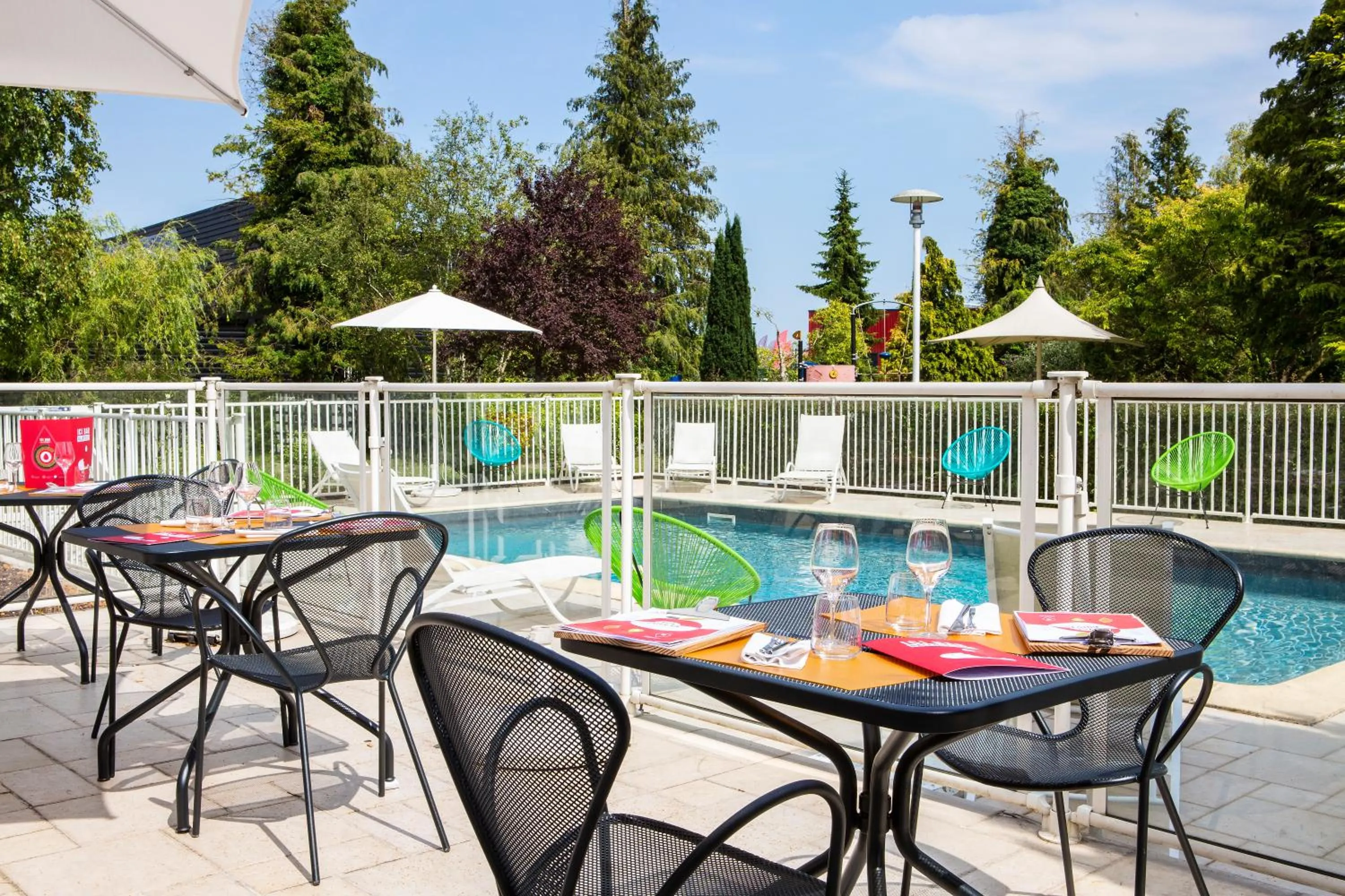 Balcony/Terrace in Campanile Troyes Nord - Barberey