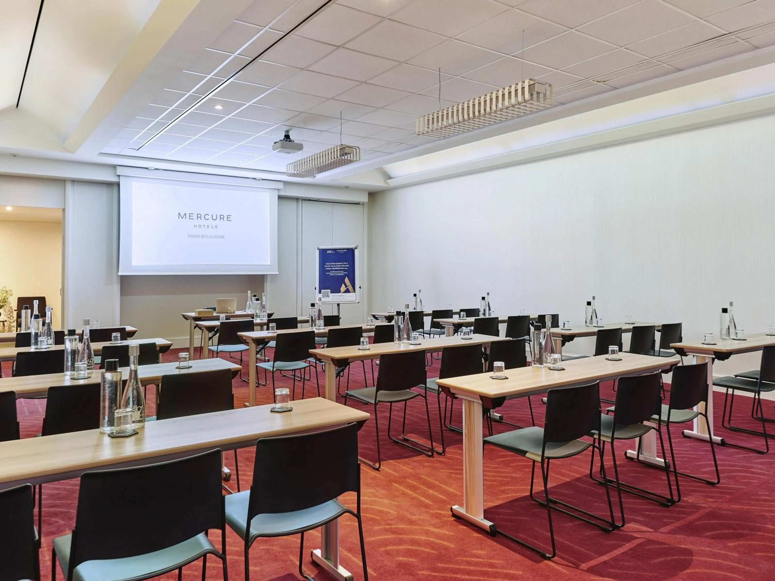 Business facilities in Mercure Paris Boulogne