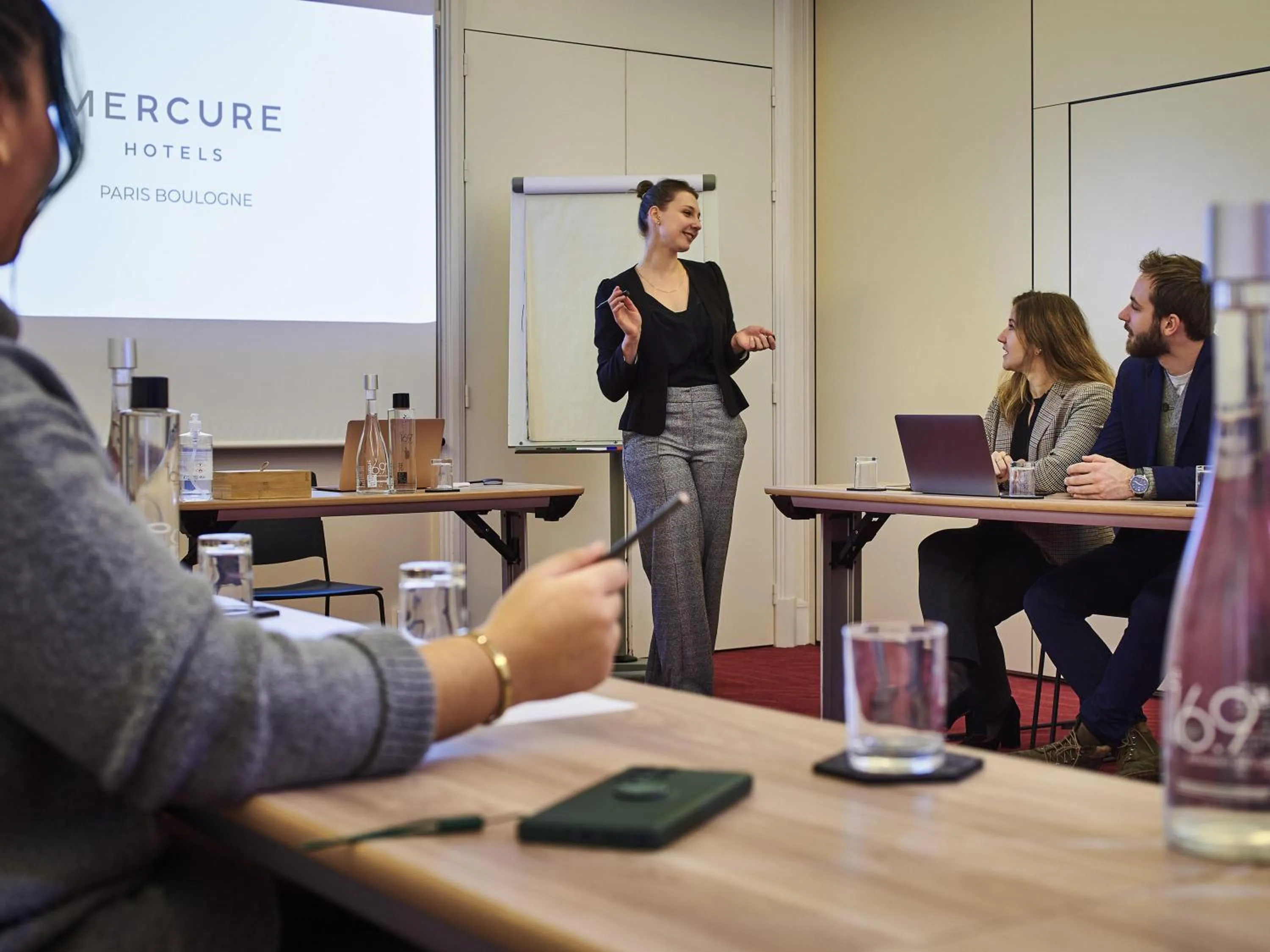 Meeting/conference room in Mercure Paris Boulogne