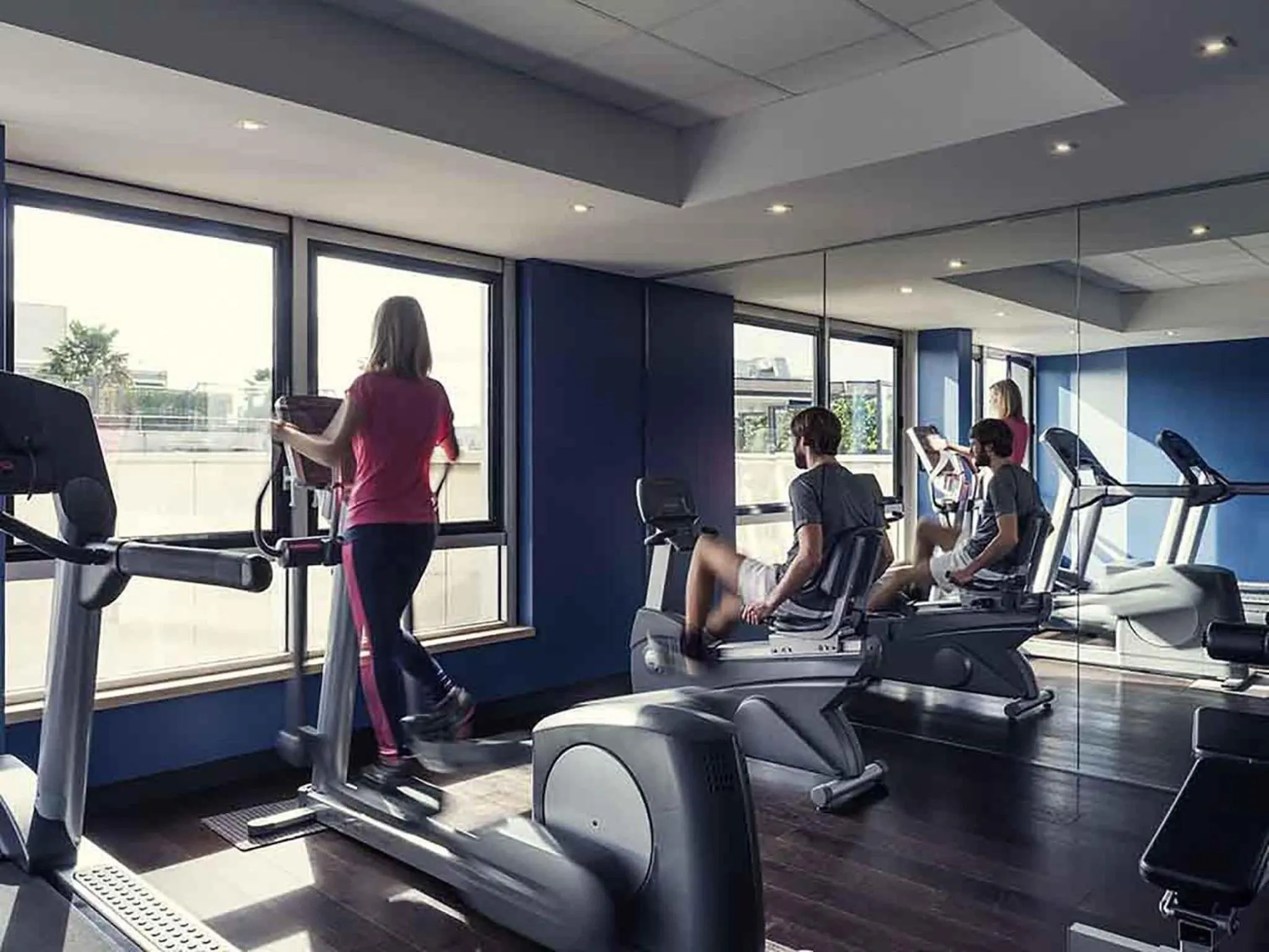 Fitness centre/facilities in Mercure Paris Boulogne