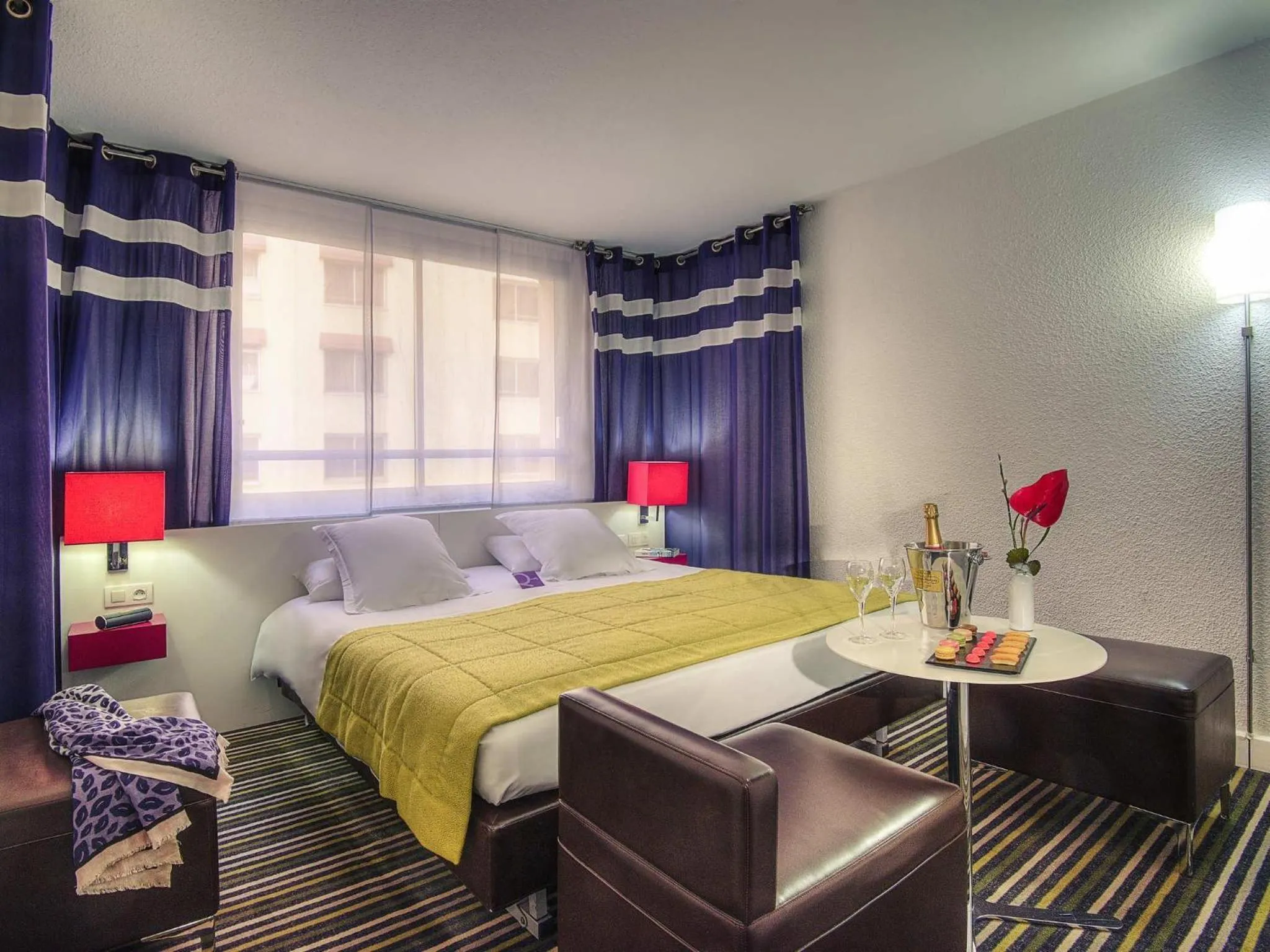 Bedroom, Bed in Mercure Nice Promenade Des Anglais