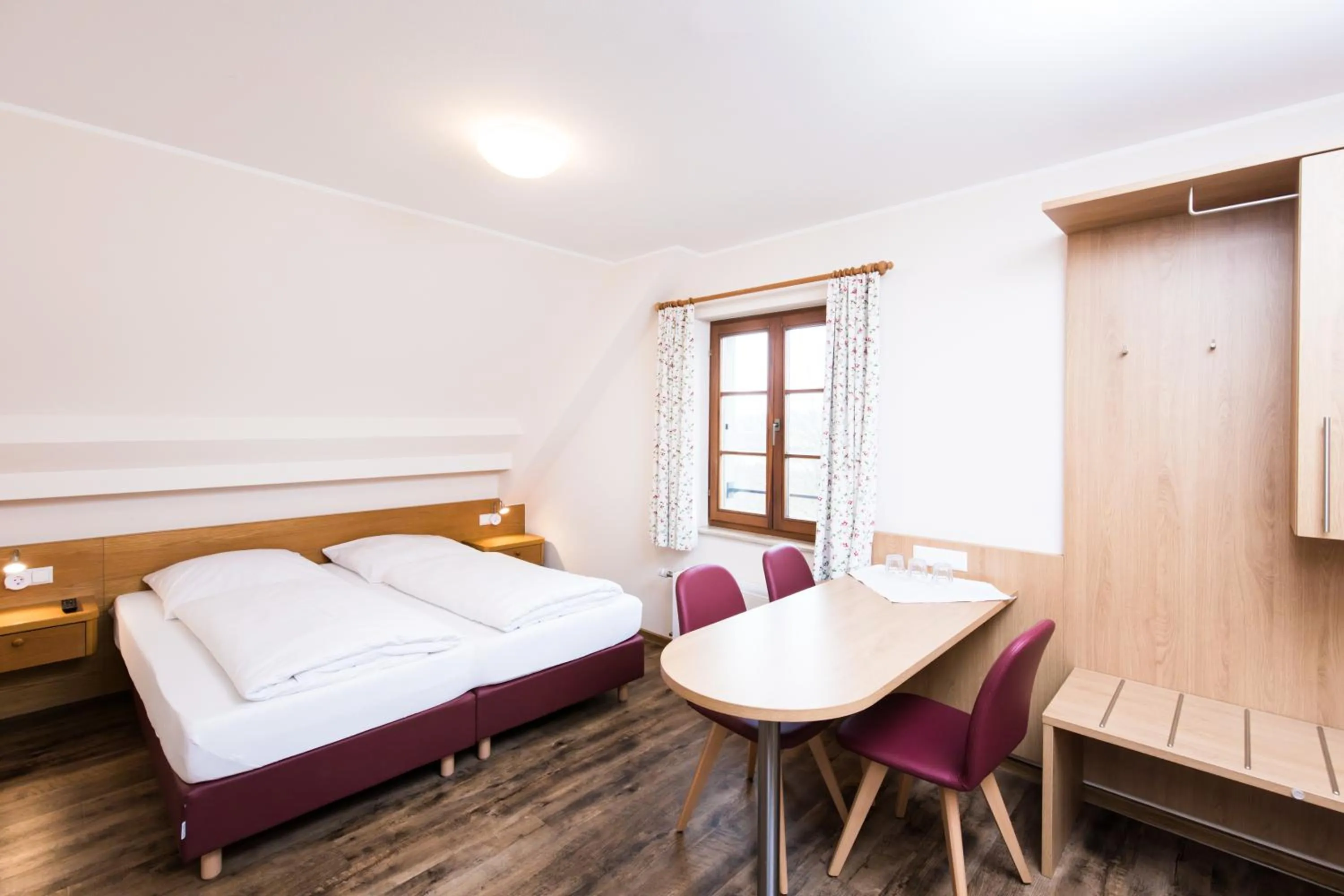 Photo of the whole room in Landhaus Vier Jahreszeiten