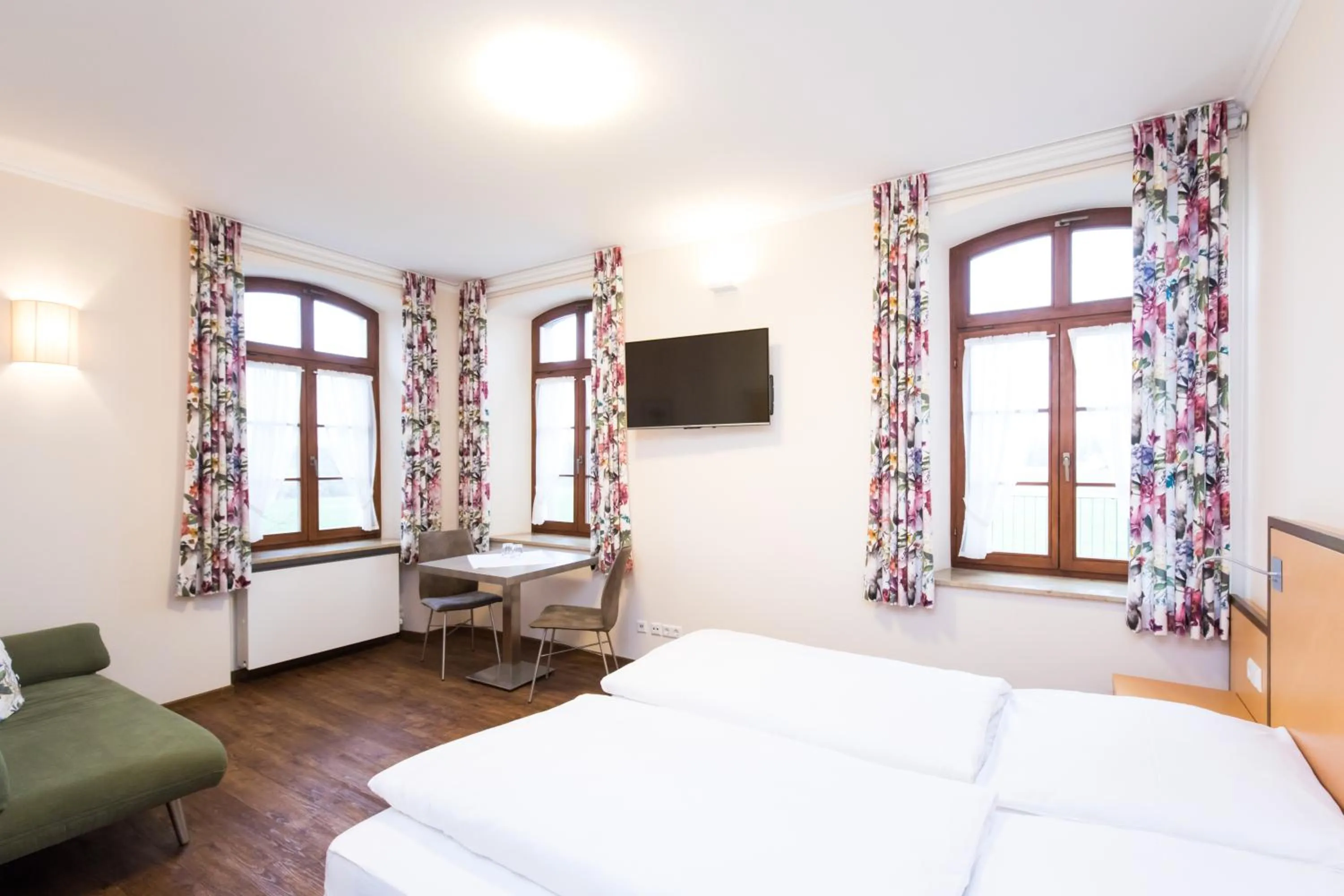 Photo of the whole room in Landhaus Vier Jahreszeiten