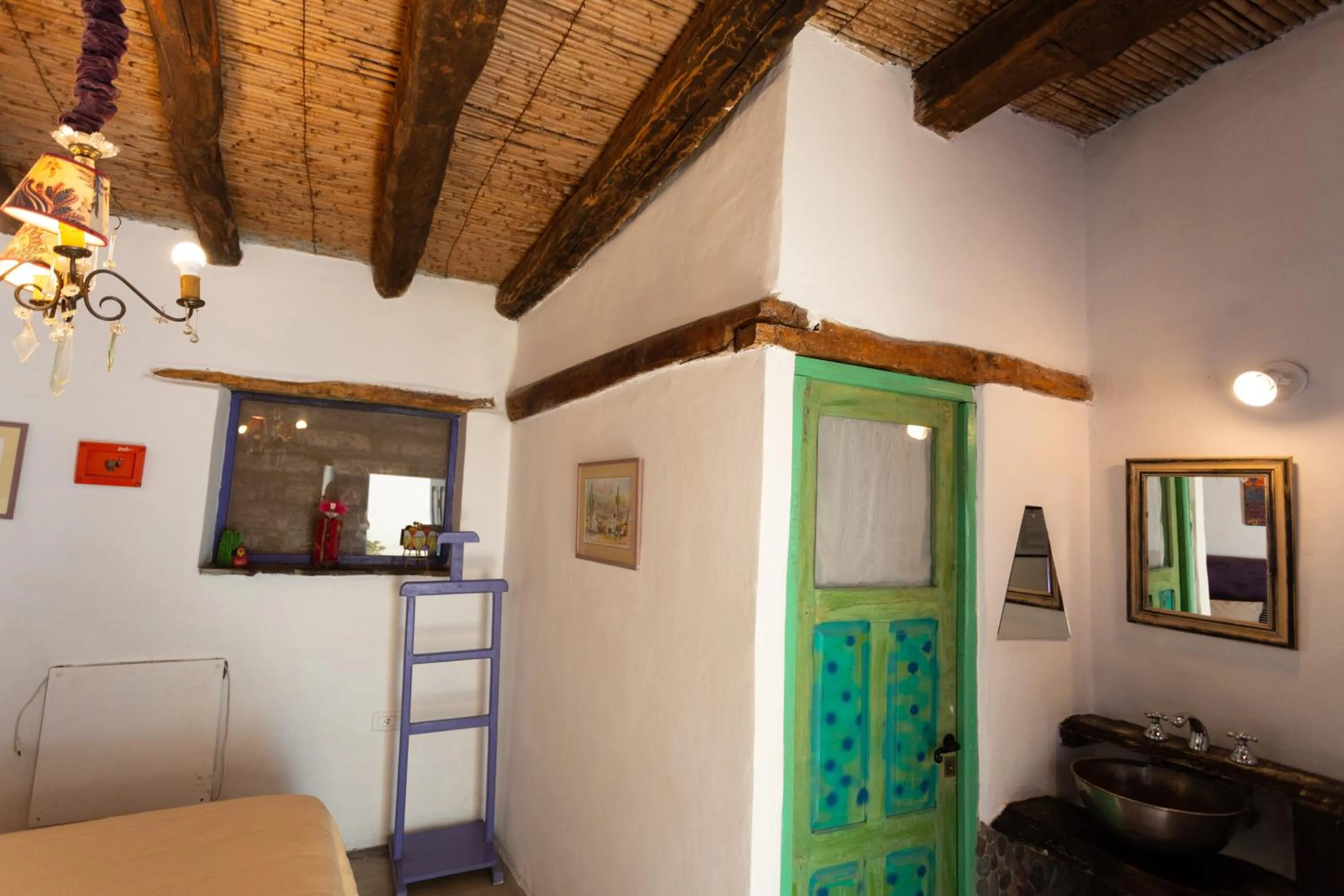 Photo of the whole room in Viracocha Art Hostel Cachi