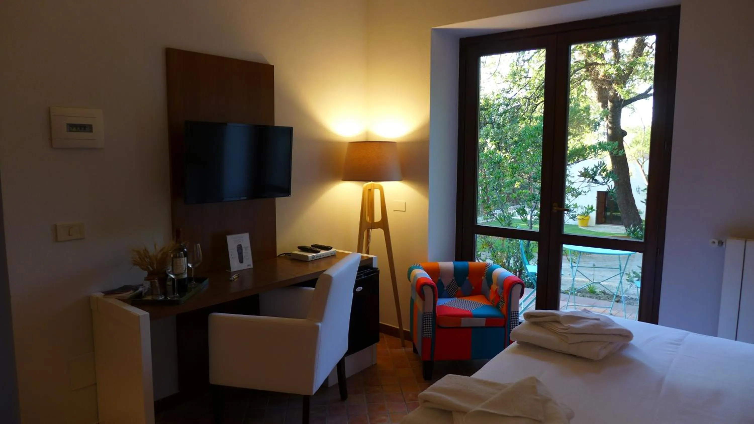 TV and multimedia, Bed in Chiosi Country Club