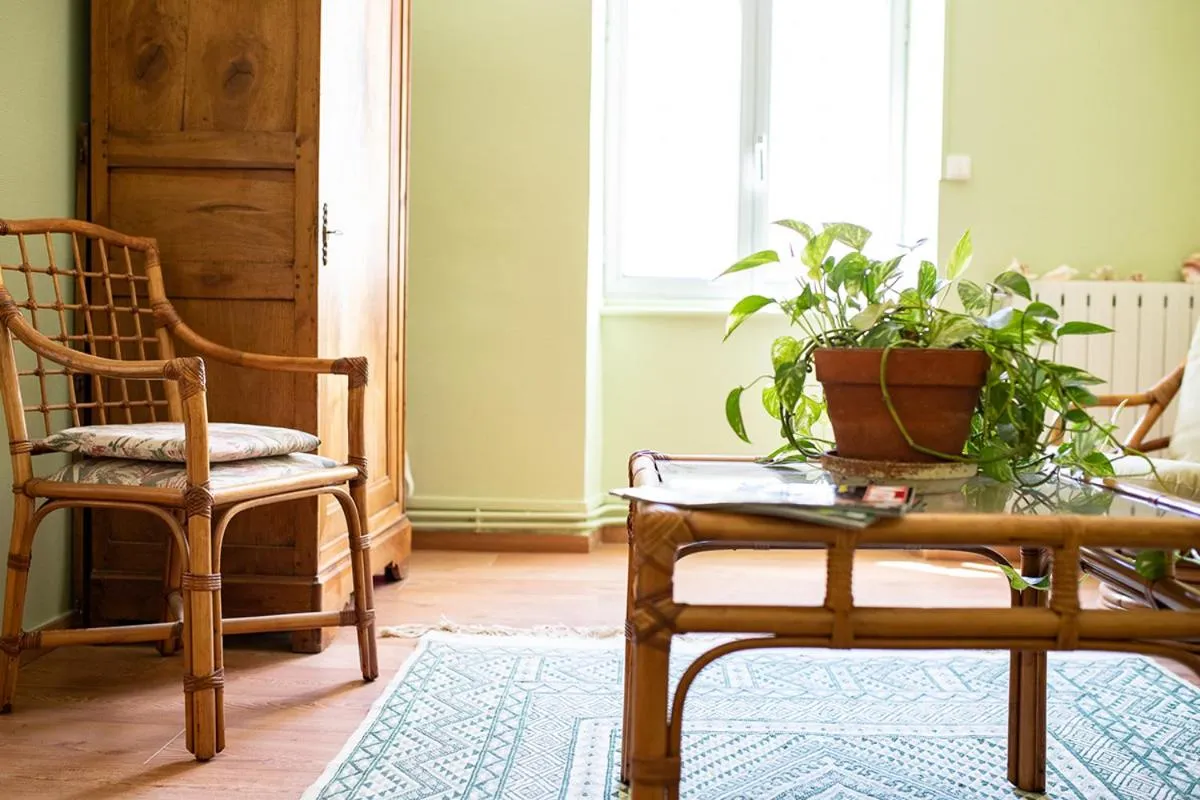Living room in L'écrin de l'Orb