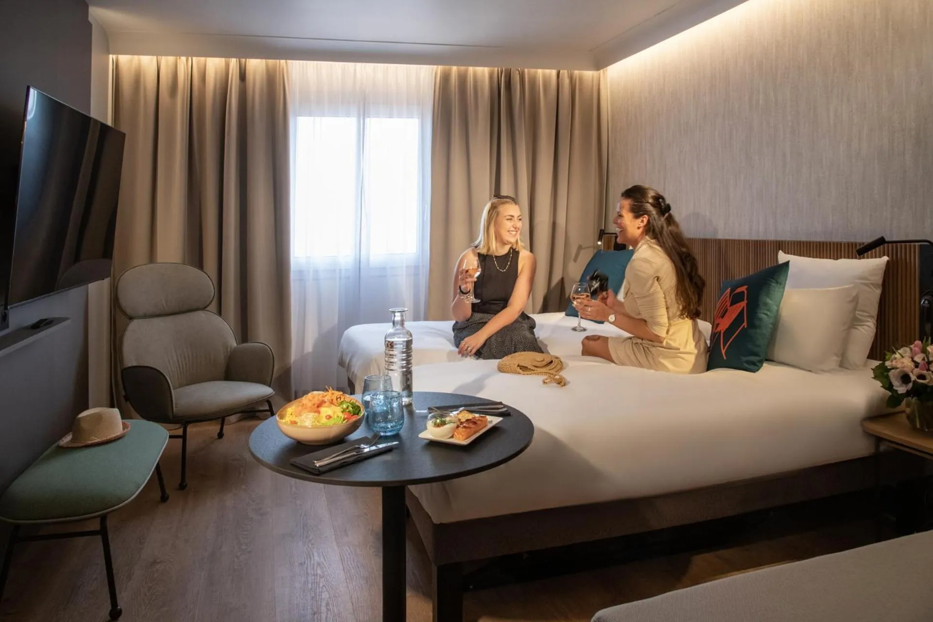 Bed in Novotel Nice Arenas Aeroport