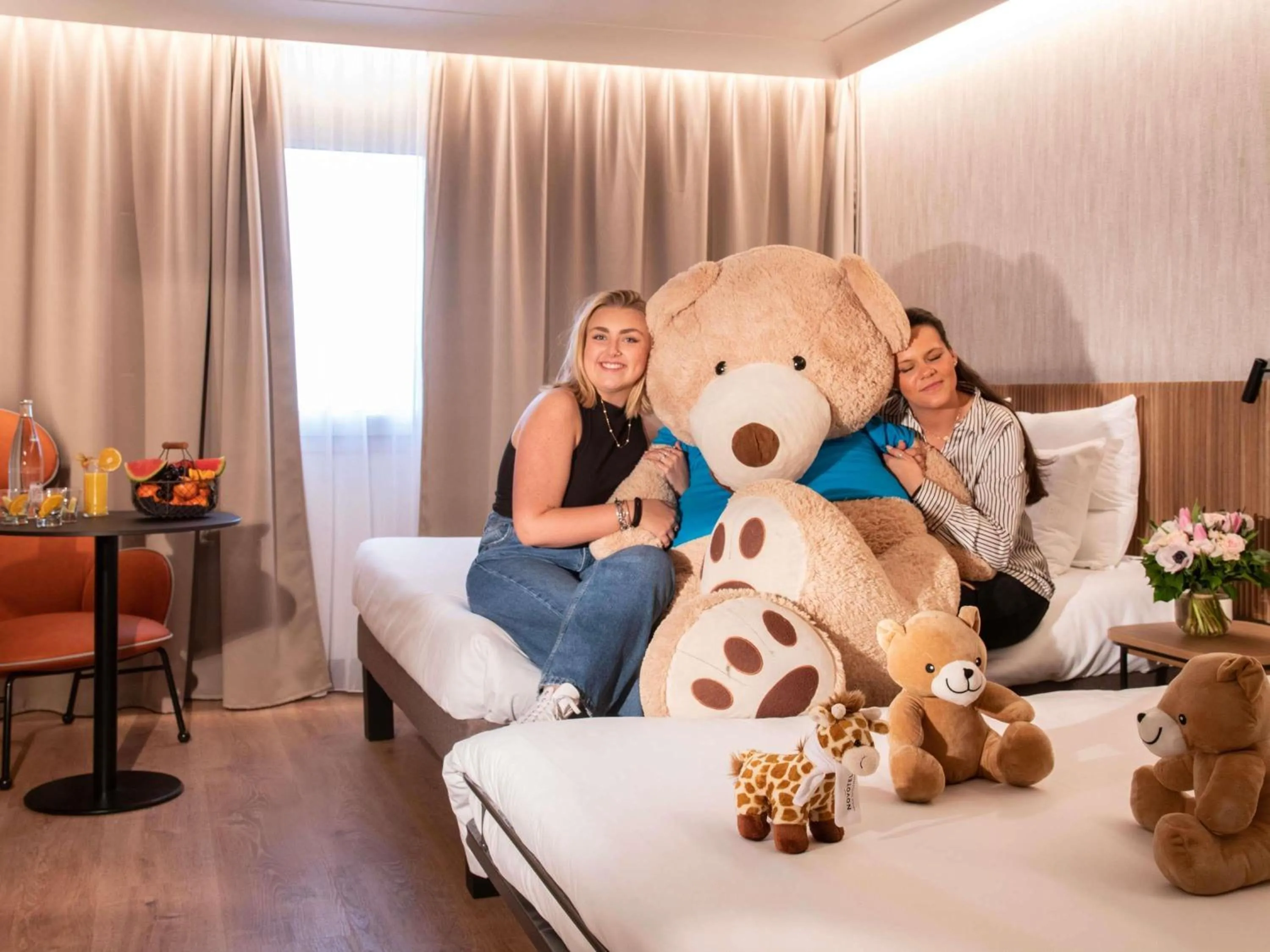 Bedroom, Bed in Novotel Nice Arenas Aeroport