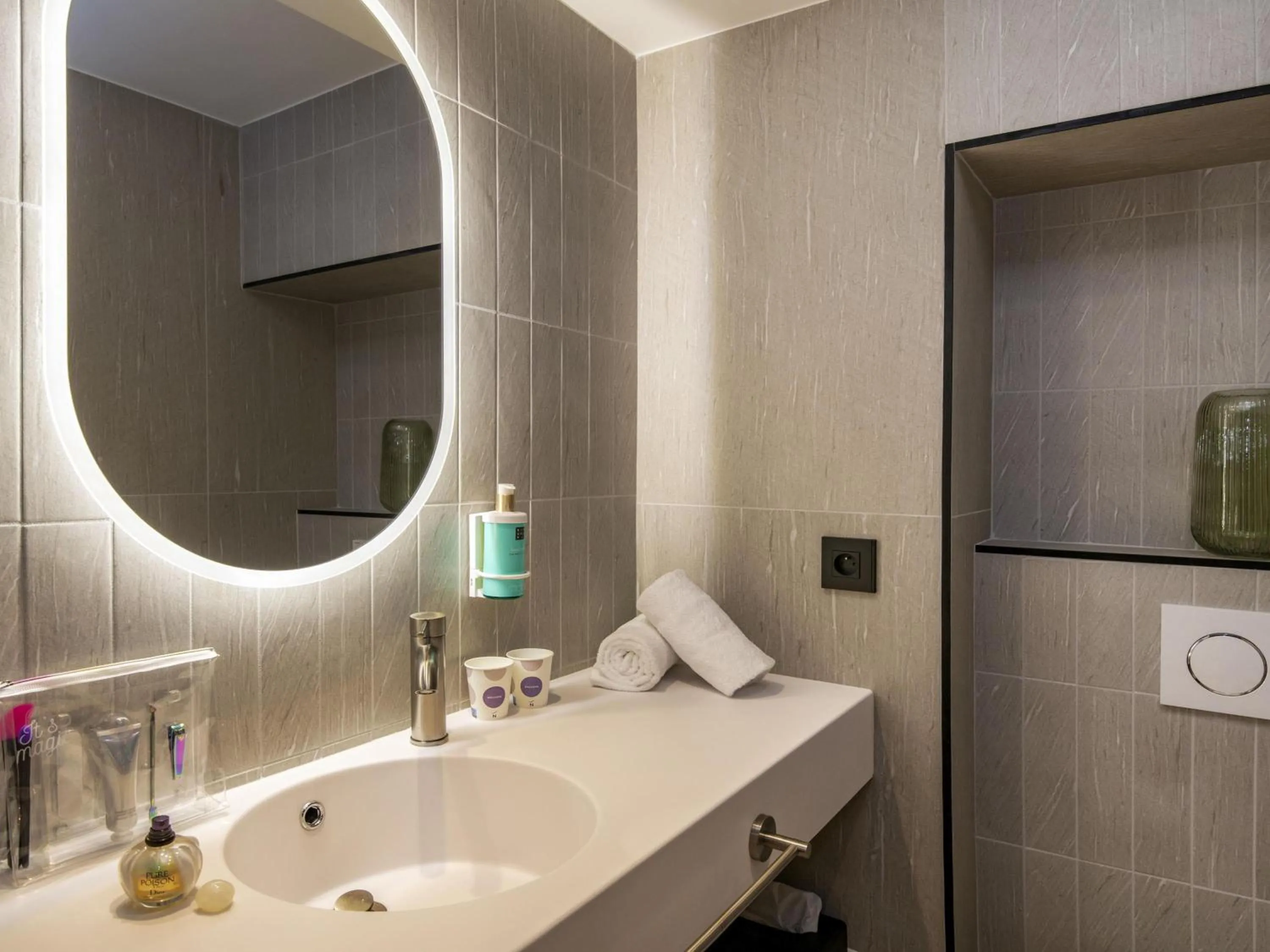 Bedroom in Novotel Nice Arenas Aeroport