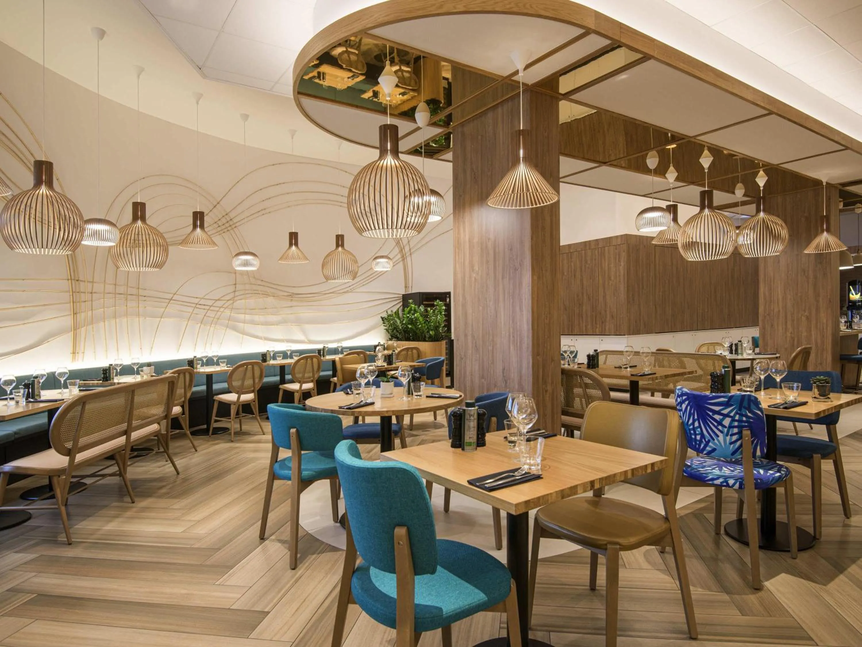 Restaurant/places to eat in Novotel Nice Arenas Aeroport