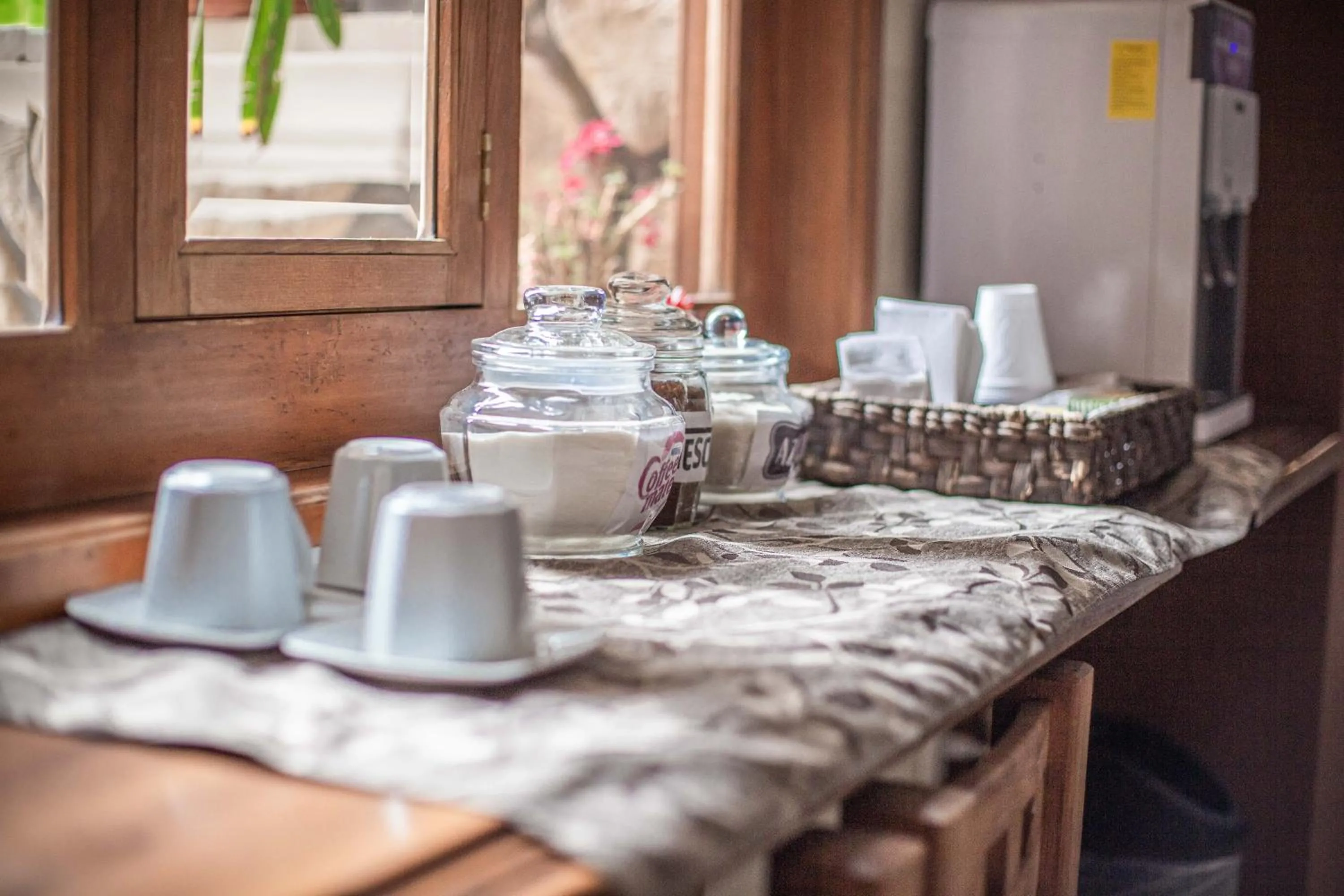 Coffee/tea facilities in Hotel el Leñador