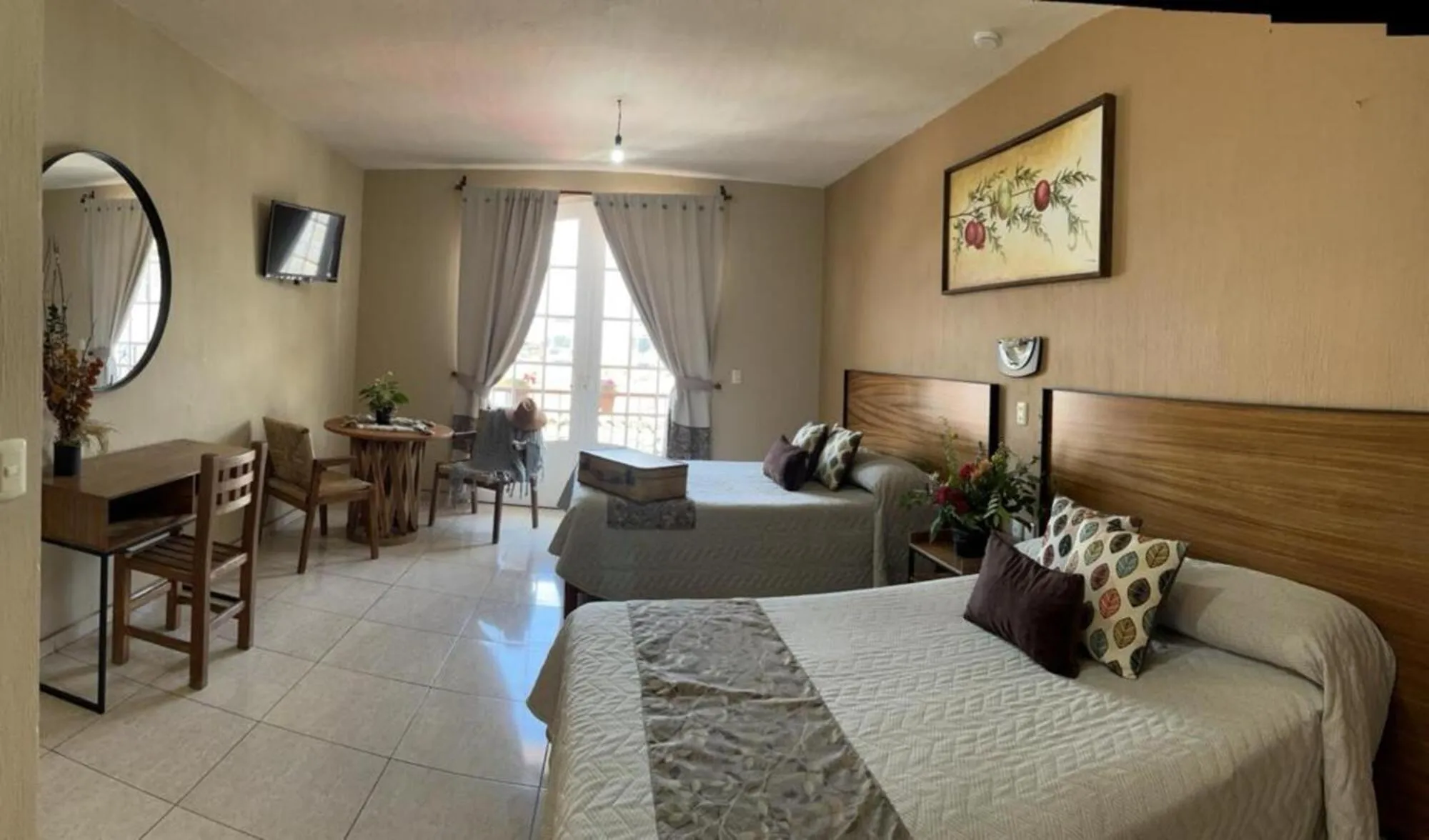 Photo of the whole room, Bed in Hotel el Leñador