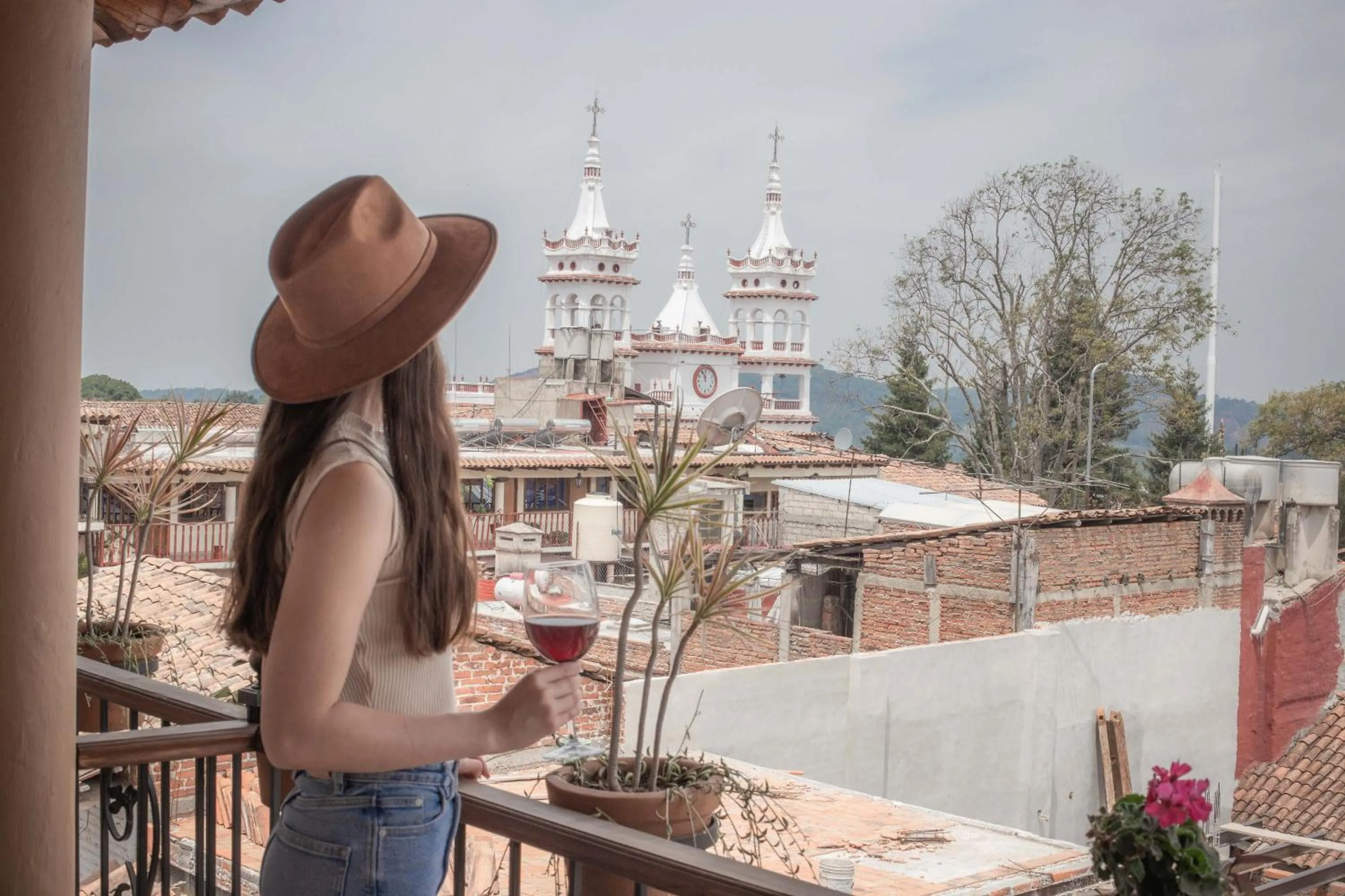 People in Hotel el Leñador