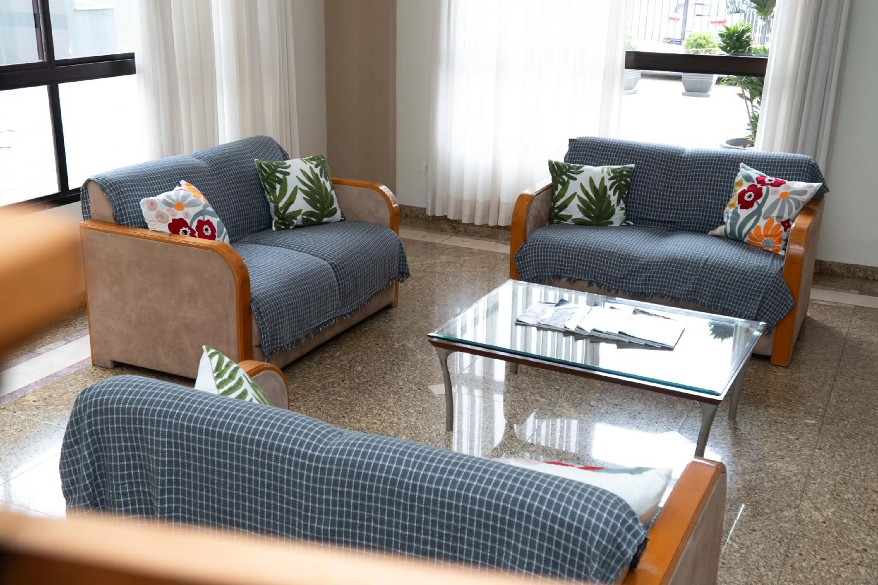 Lobby or reception in New Life Piracicaba by Atlantica